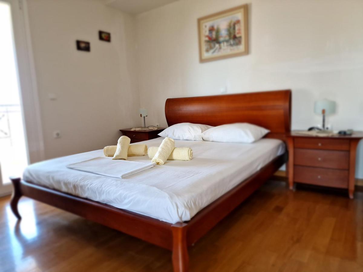 Villa with Sea View photo 1