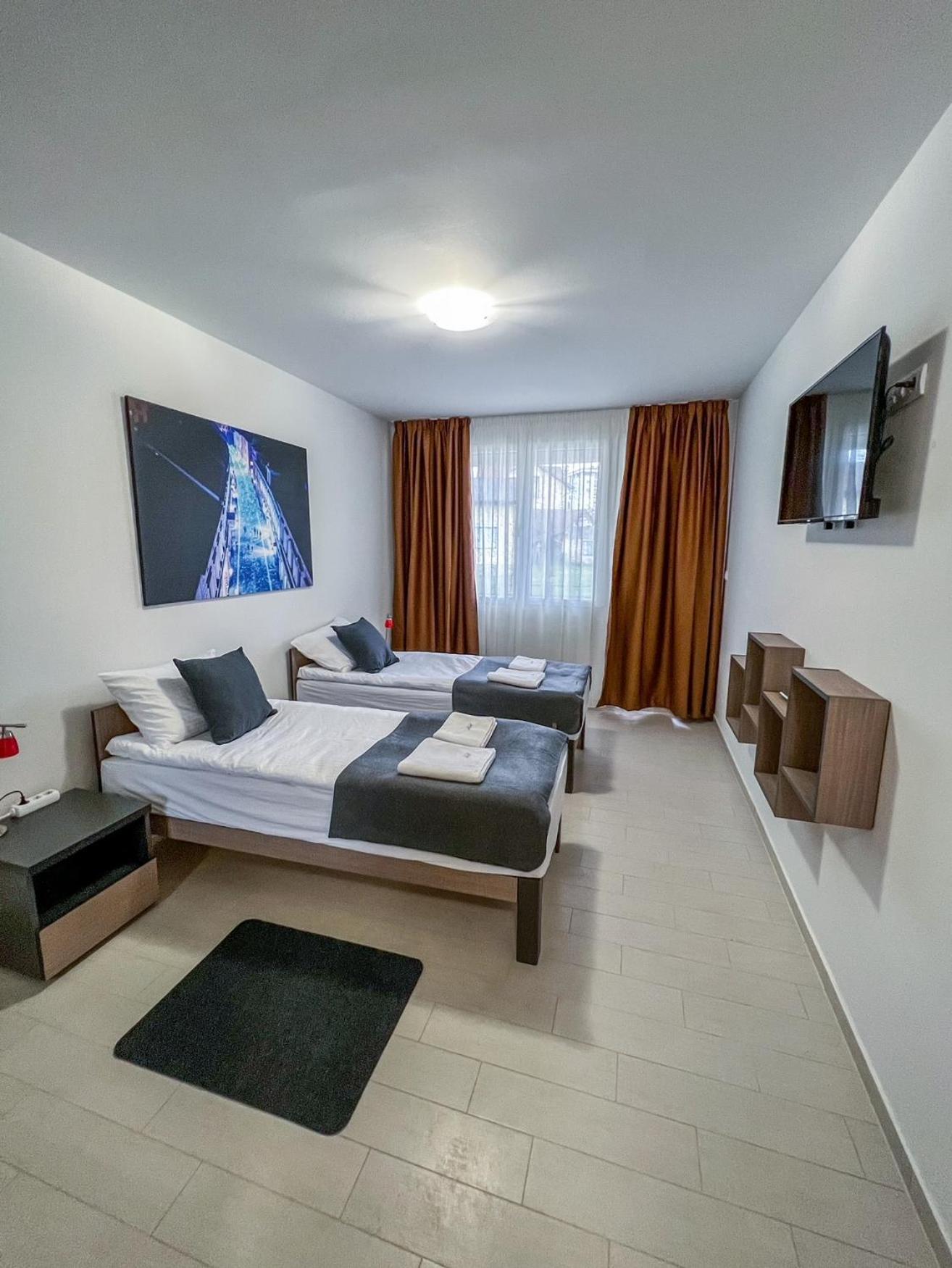 Deluxe Double Room with Extra Bed