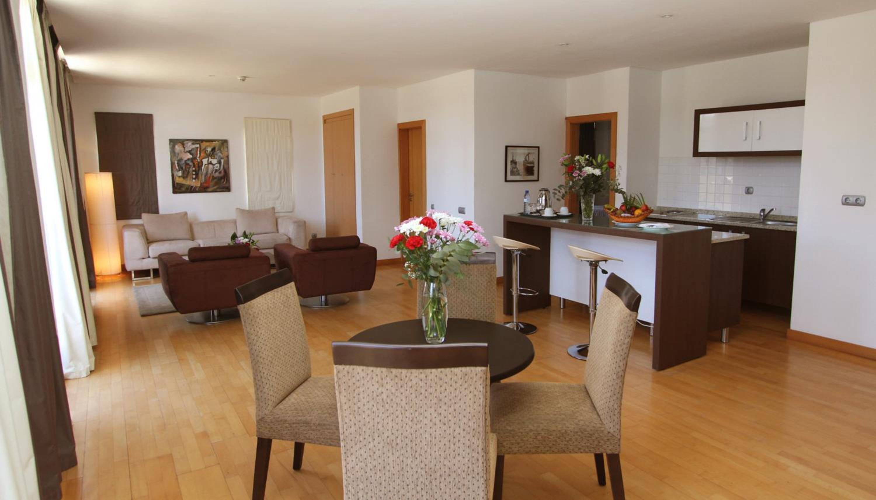 Executive Suite photo 3