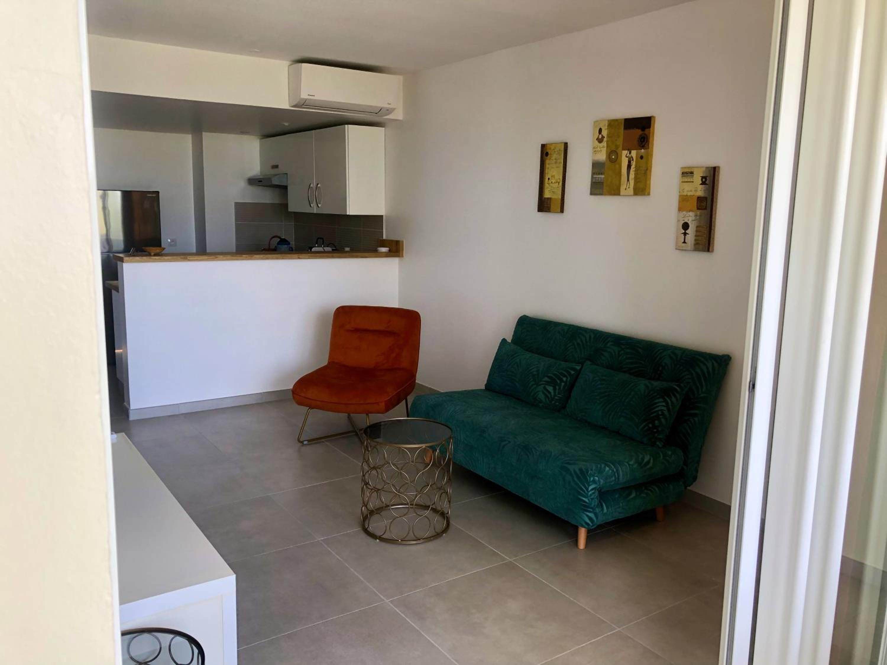 Apartment with Garden View photo 2