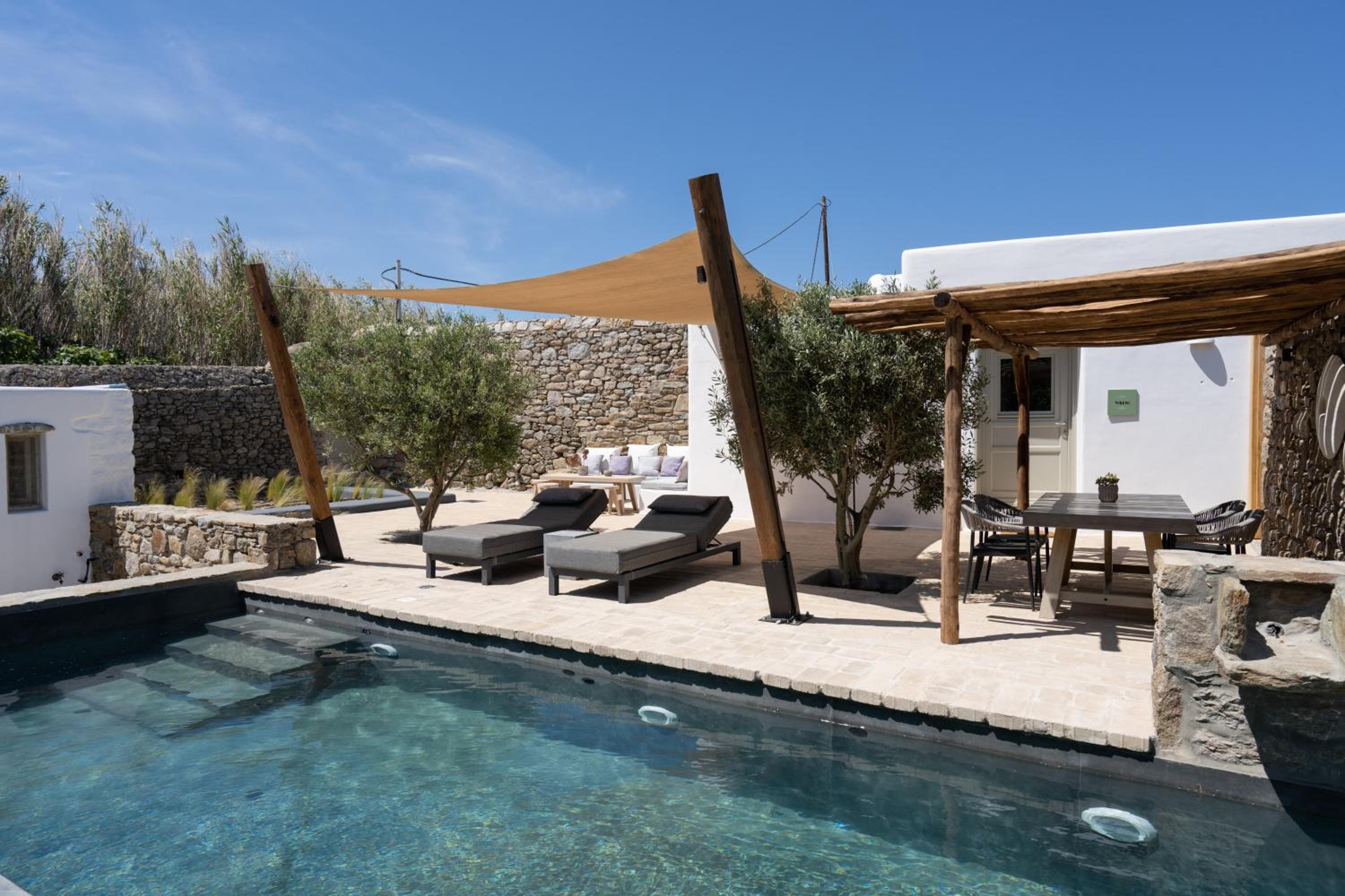 Family Villa with private pool (Tigani) - Photo 20