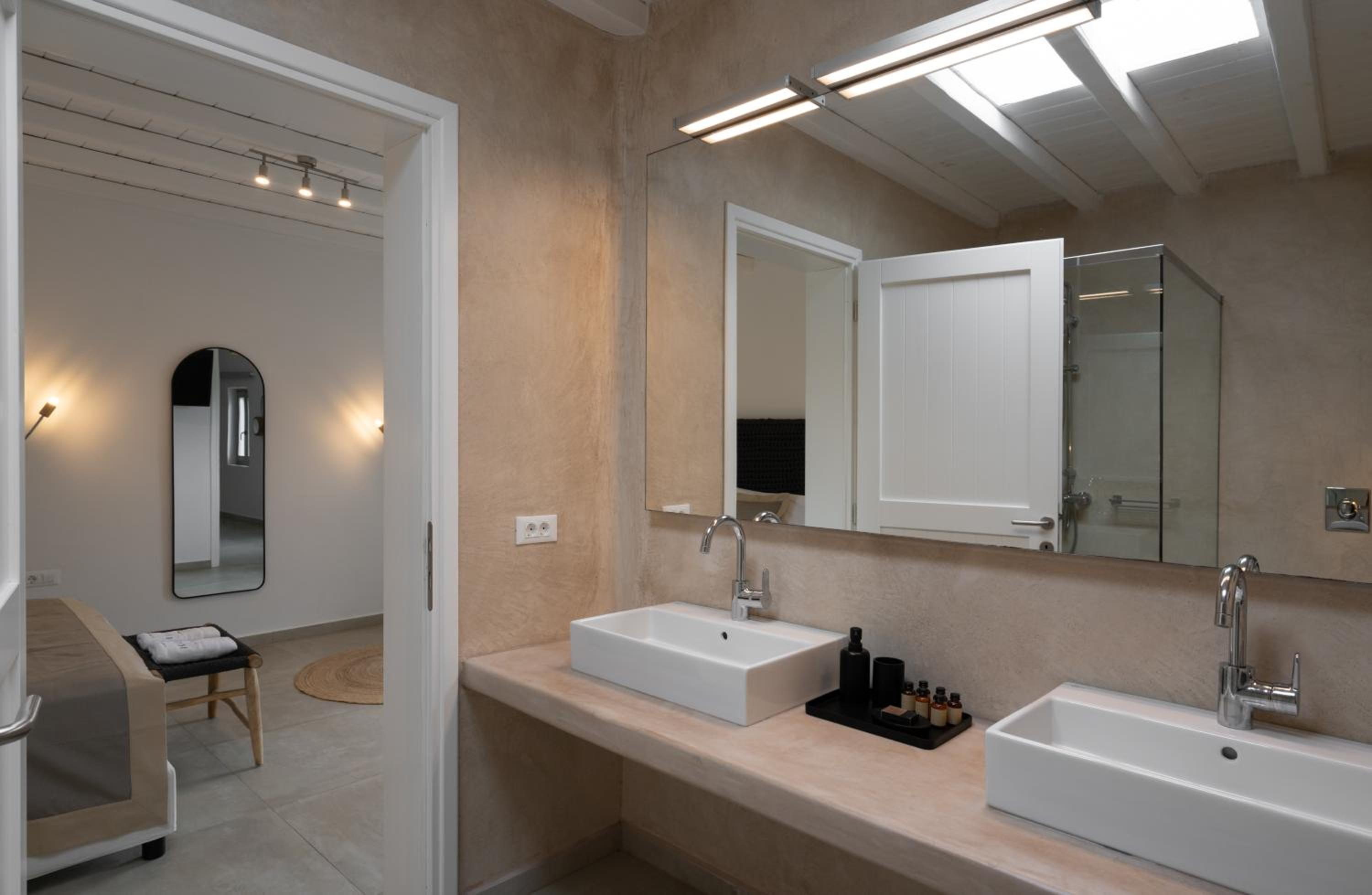 Family Villa with private pool (Tigani) - Photo 4