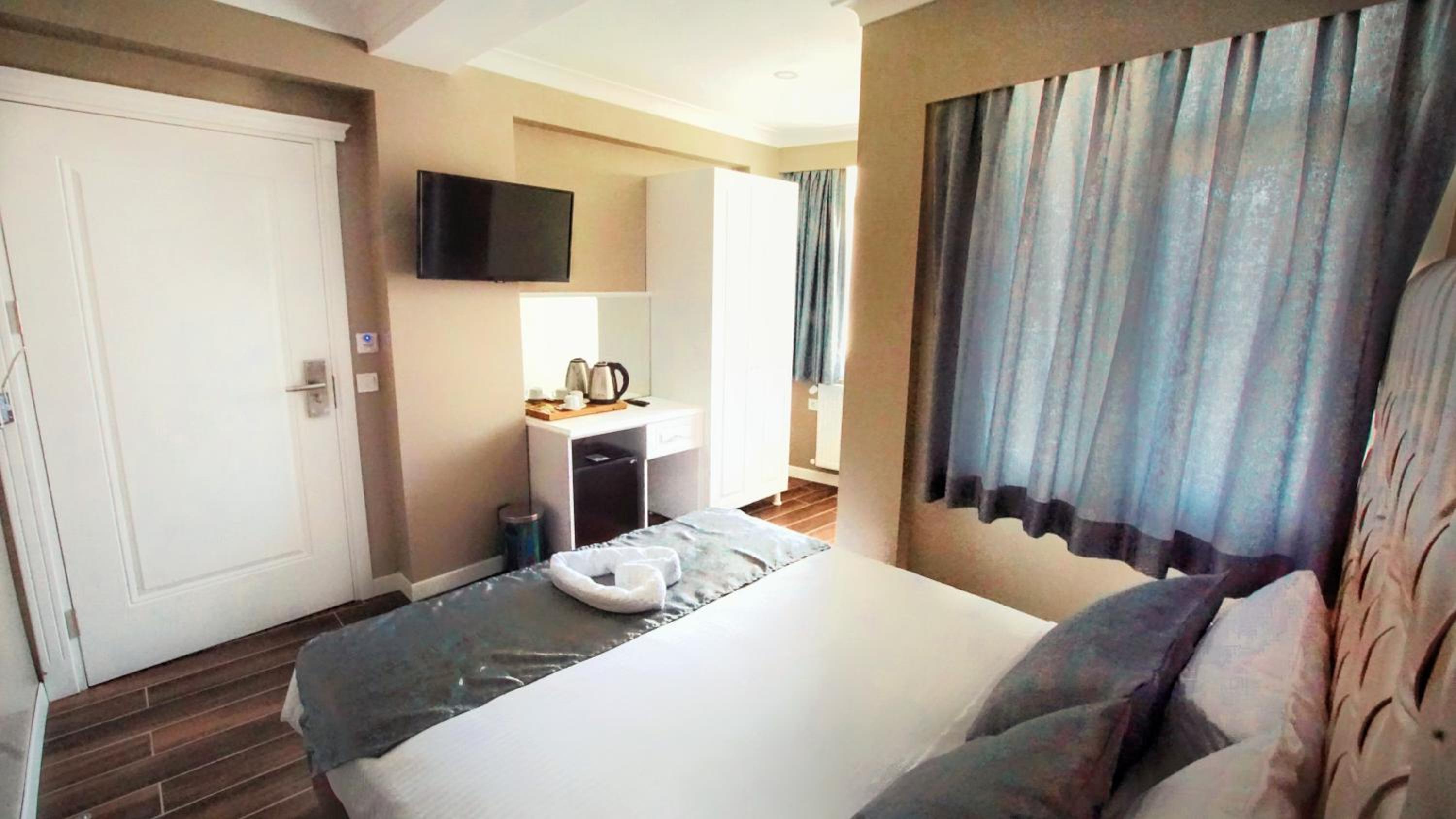 Double Room with Sea View photo 2
