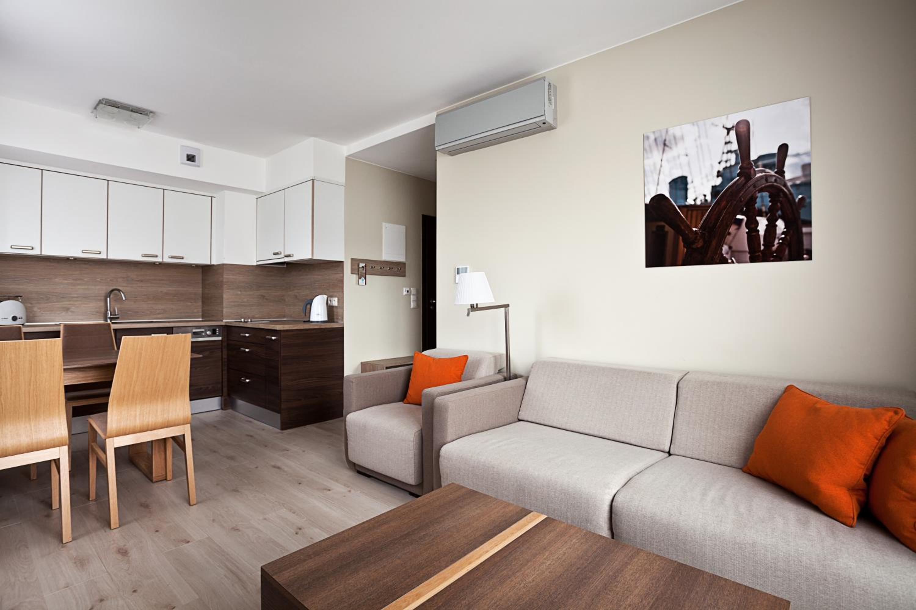 Family Two-Bedroom Apartment photo 1