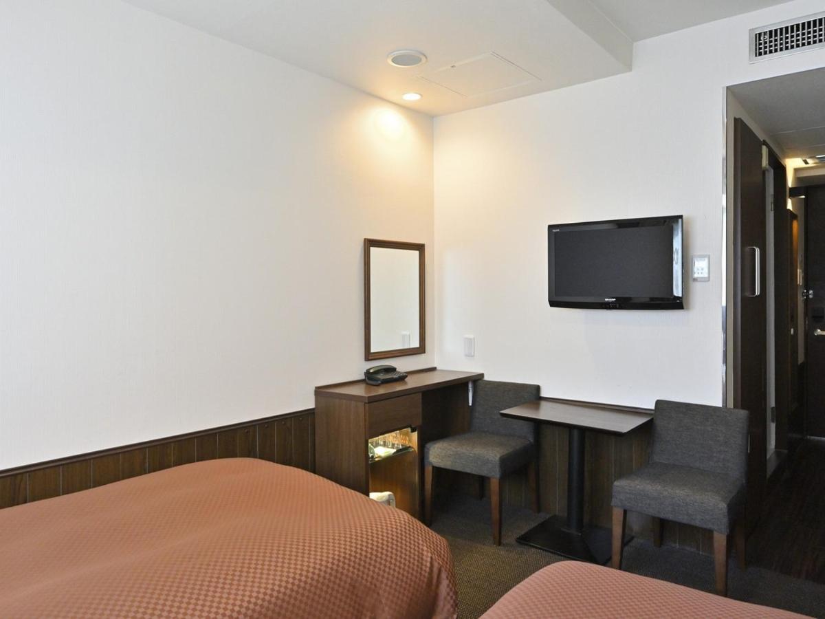 Standard Twin Room - Non-Smoking photo 3