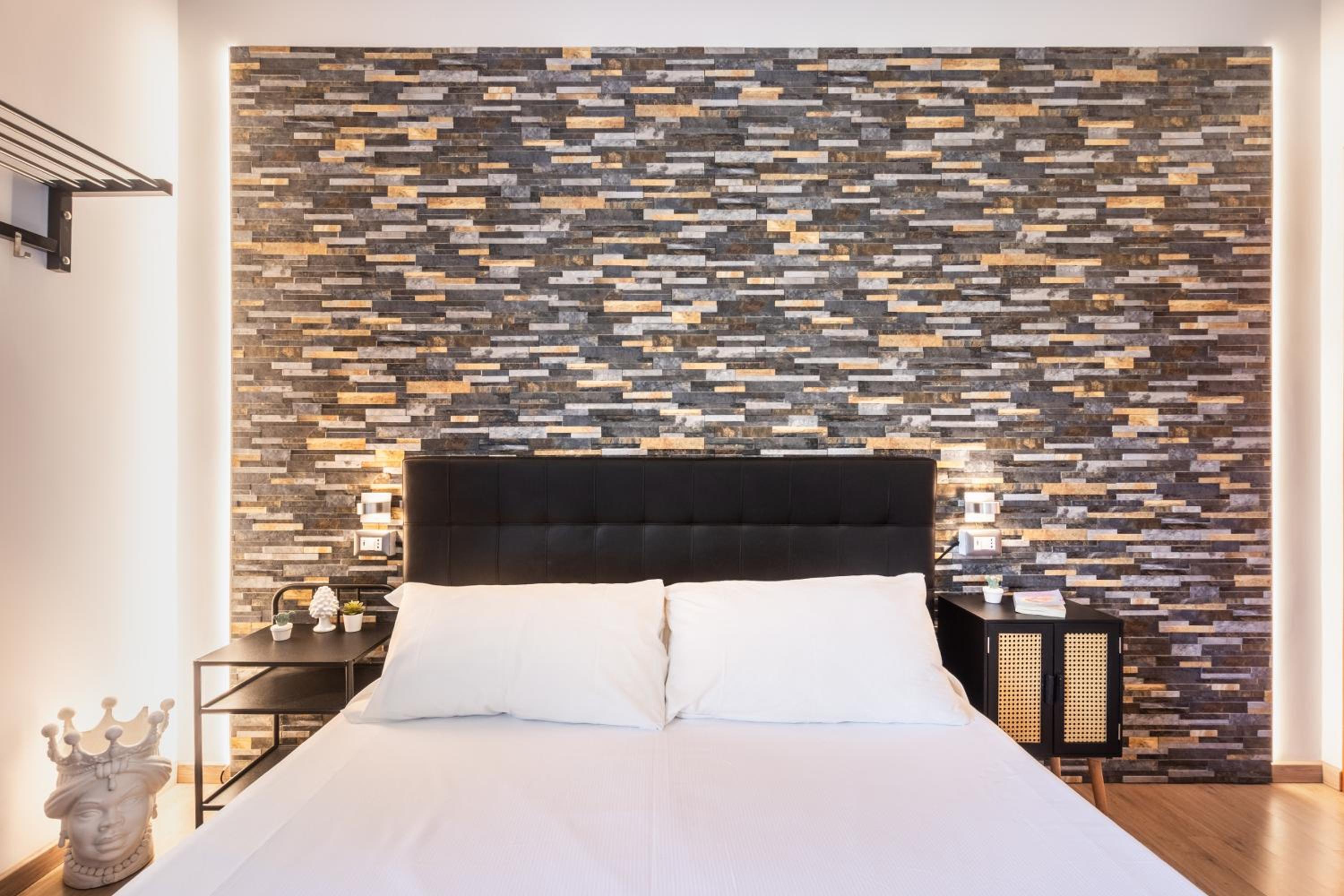 Double Room with Lateral Sea View