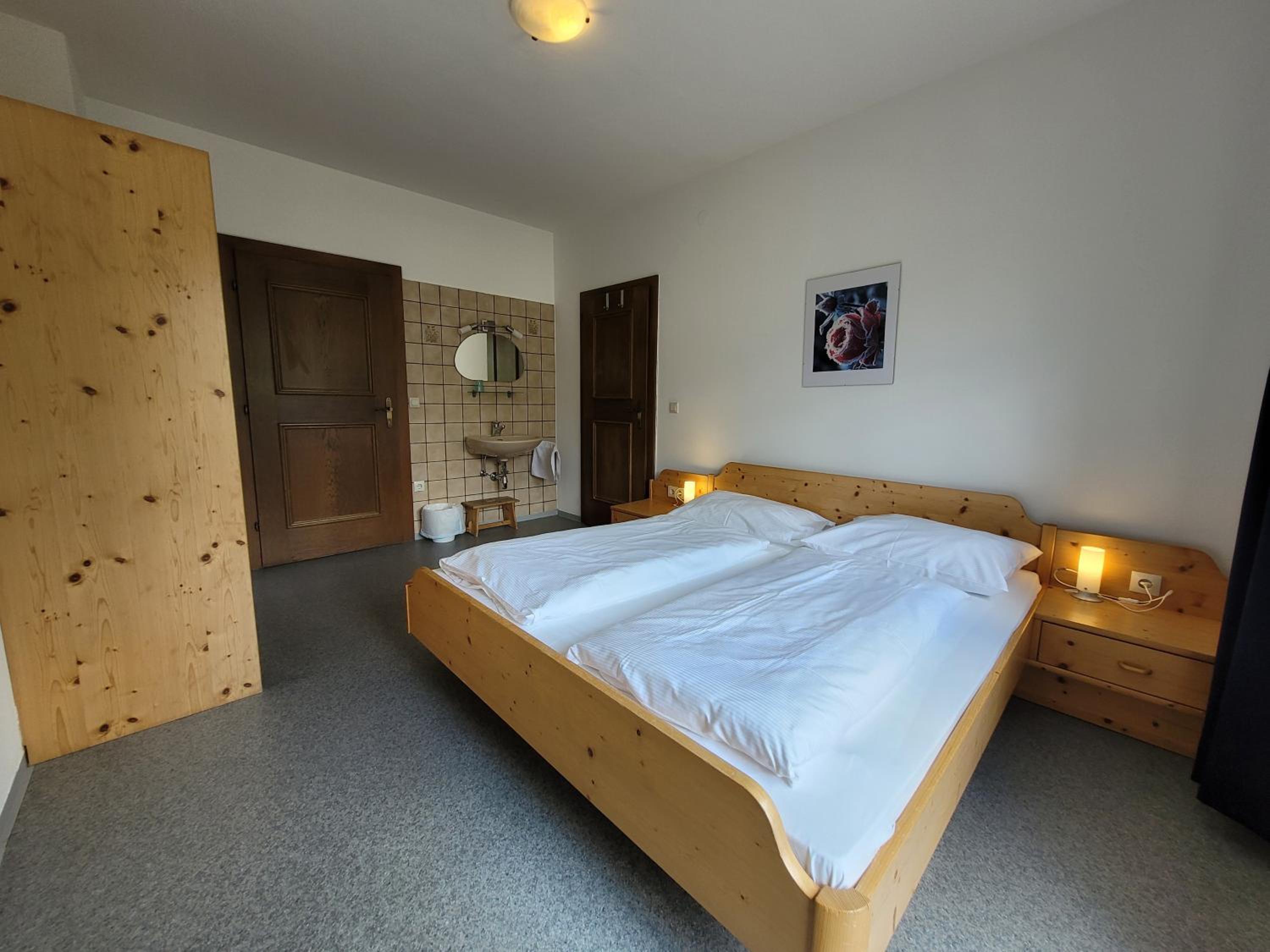 Apartment with Mountain View photo 1