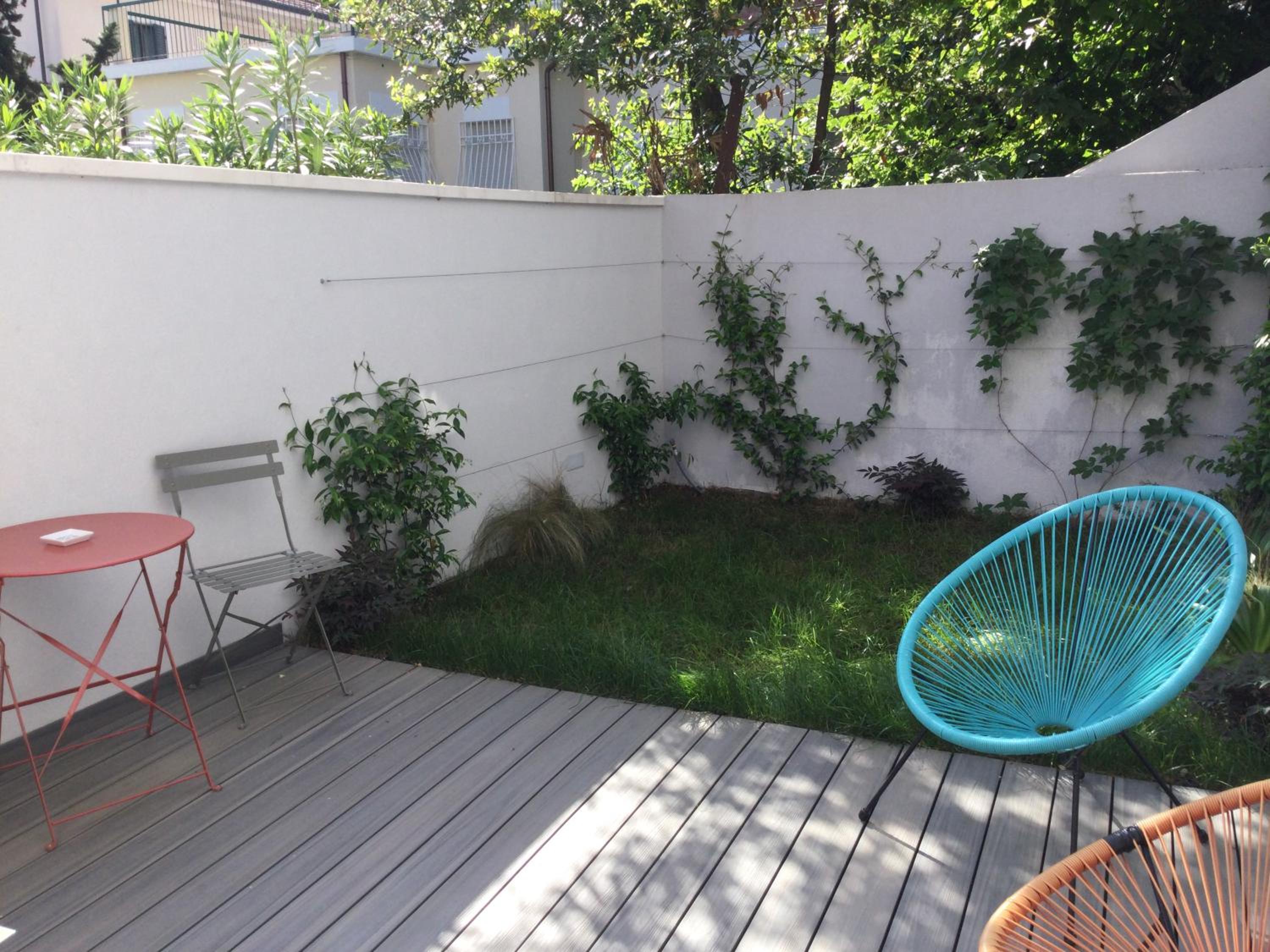 King Room with Garden View