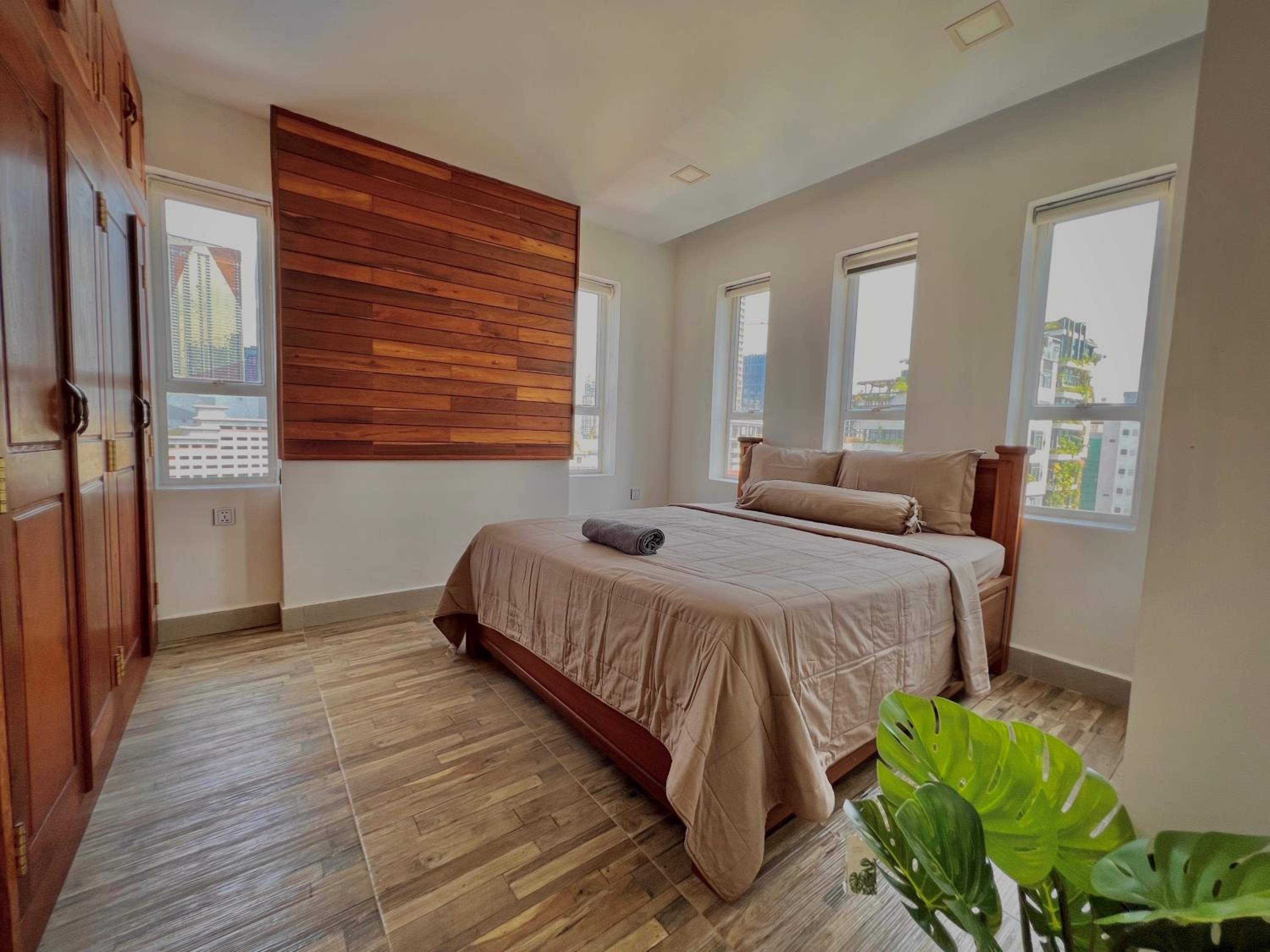 Studio Apartment City View photo 1