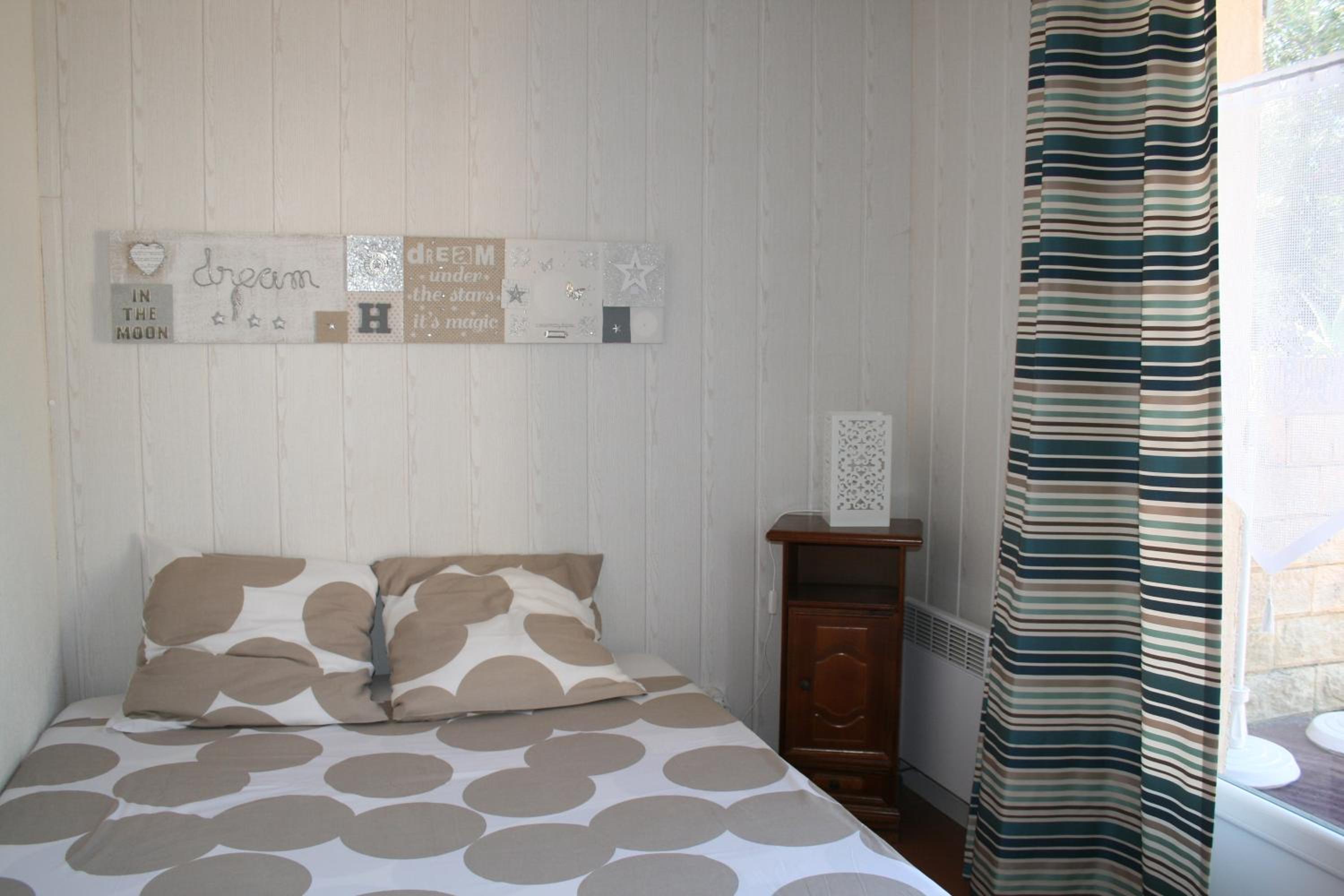 Cottage - Ground Floor photo 3