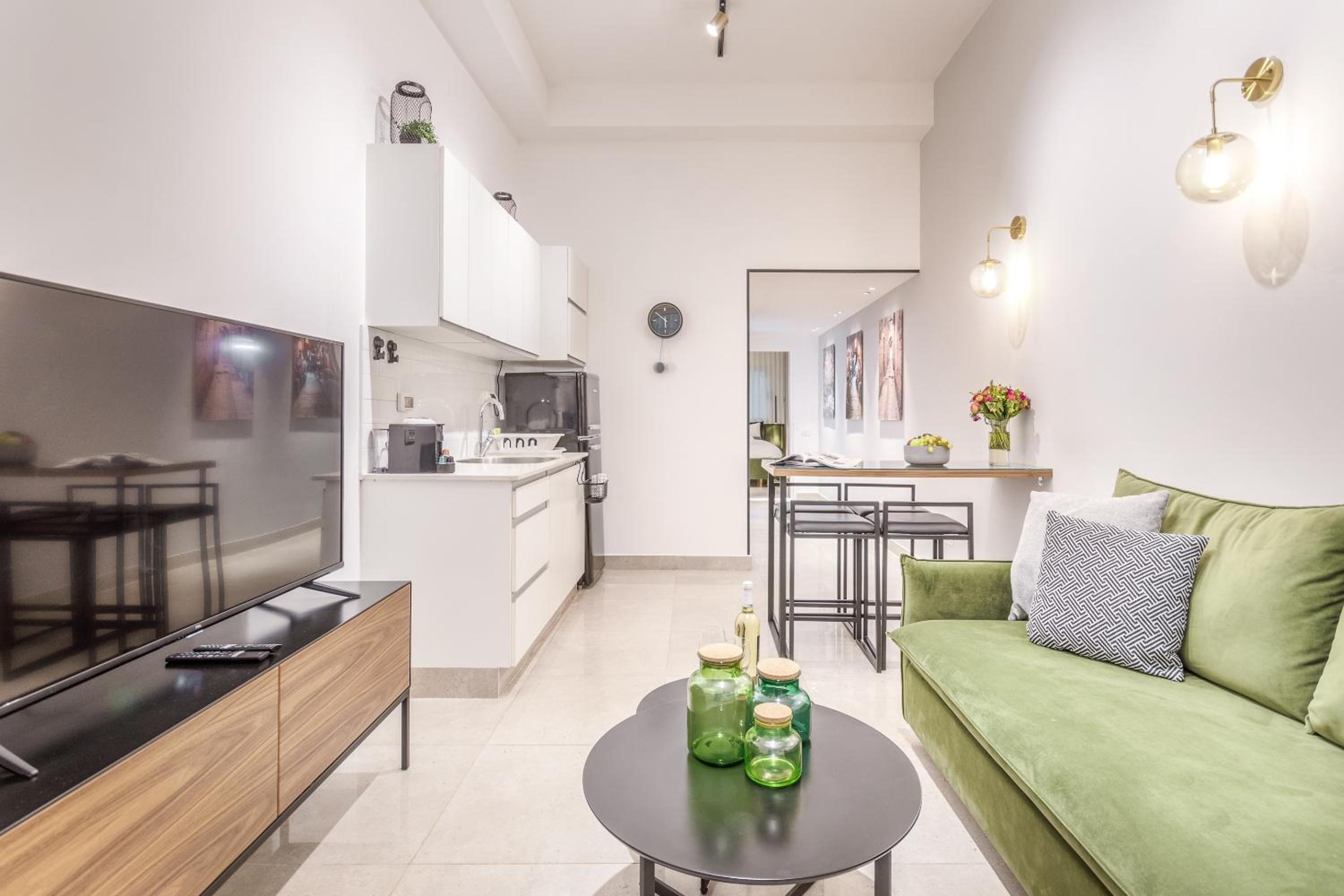 Apartment - Ground Floor photo 3