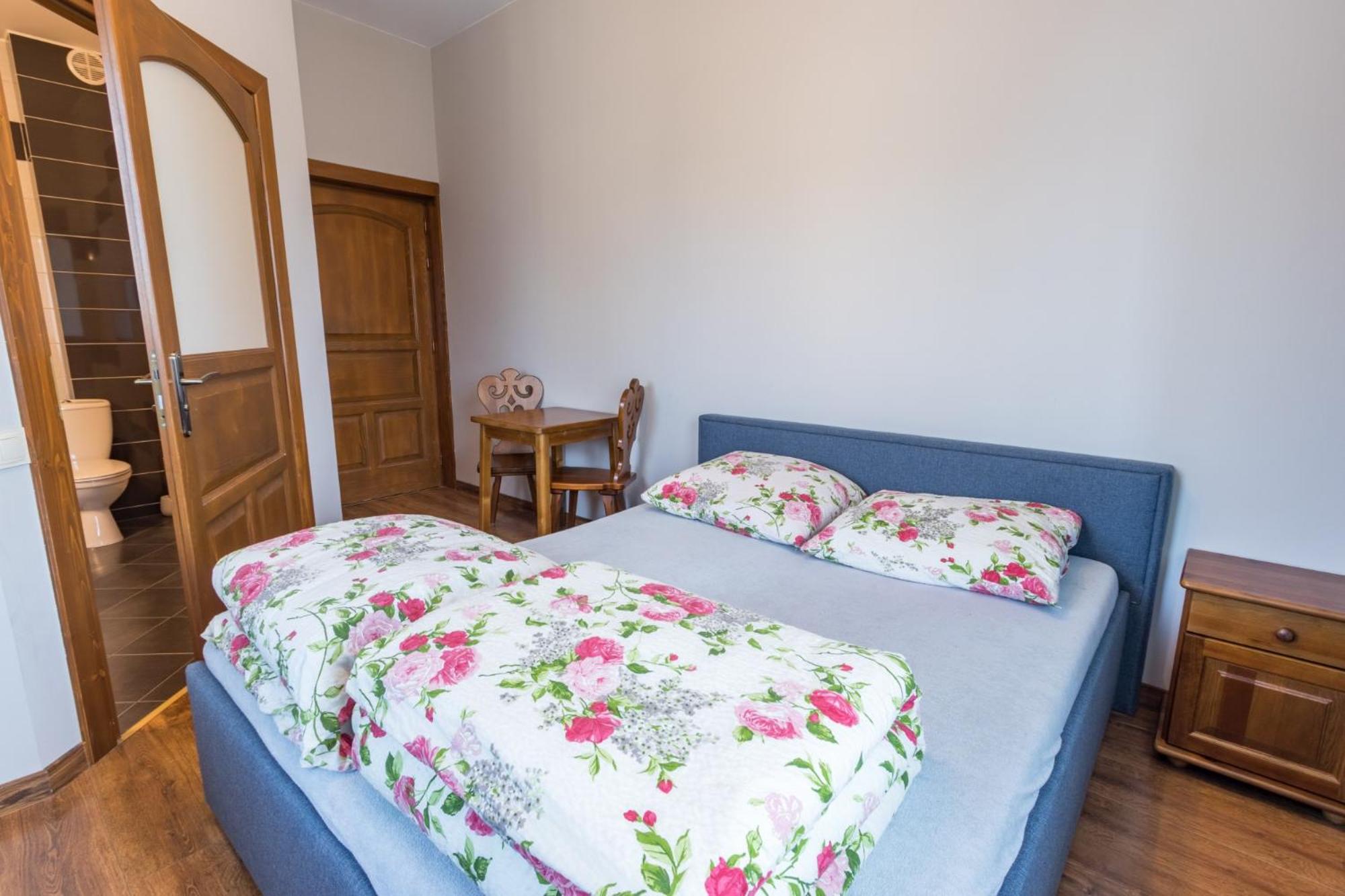 Double Room photo 3
