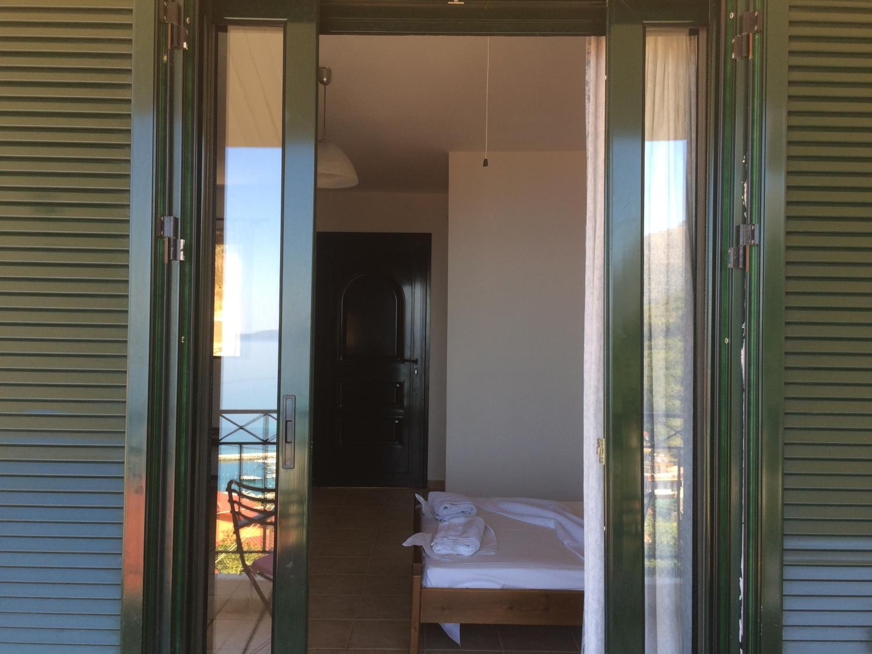 Quadruple Room with Sea View photo 2