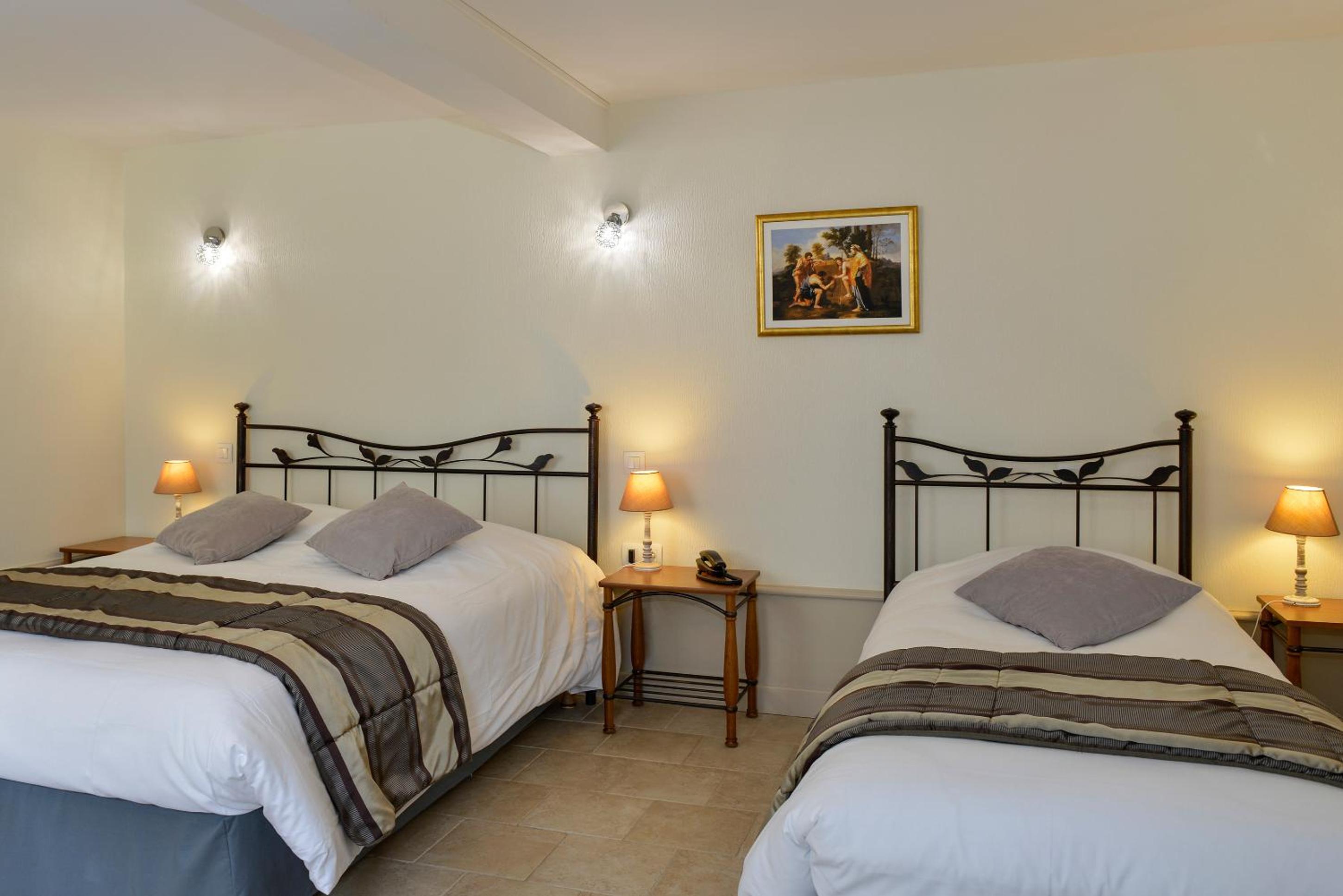 Triple Room - Photo 3