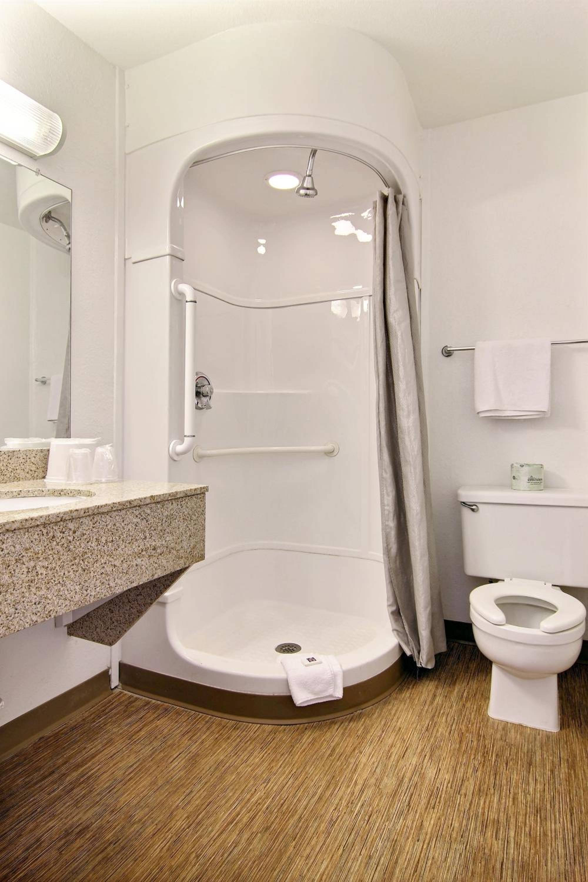 Quadruple Room photo 3