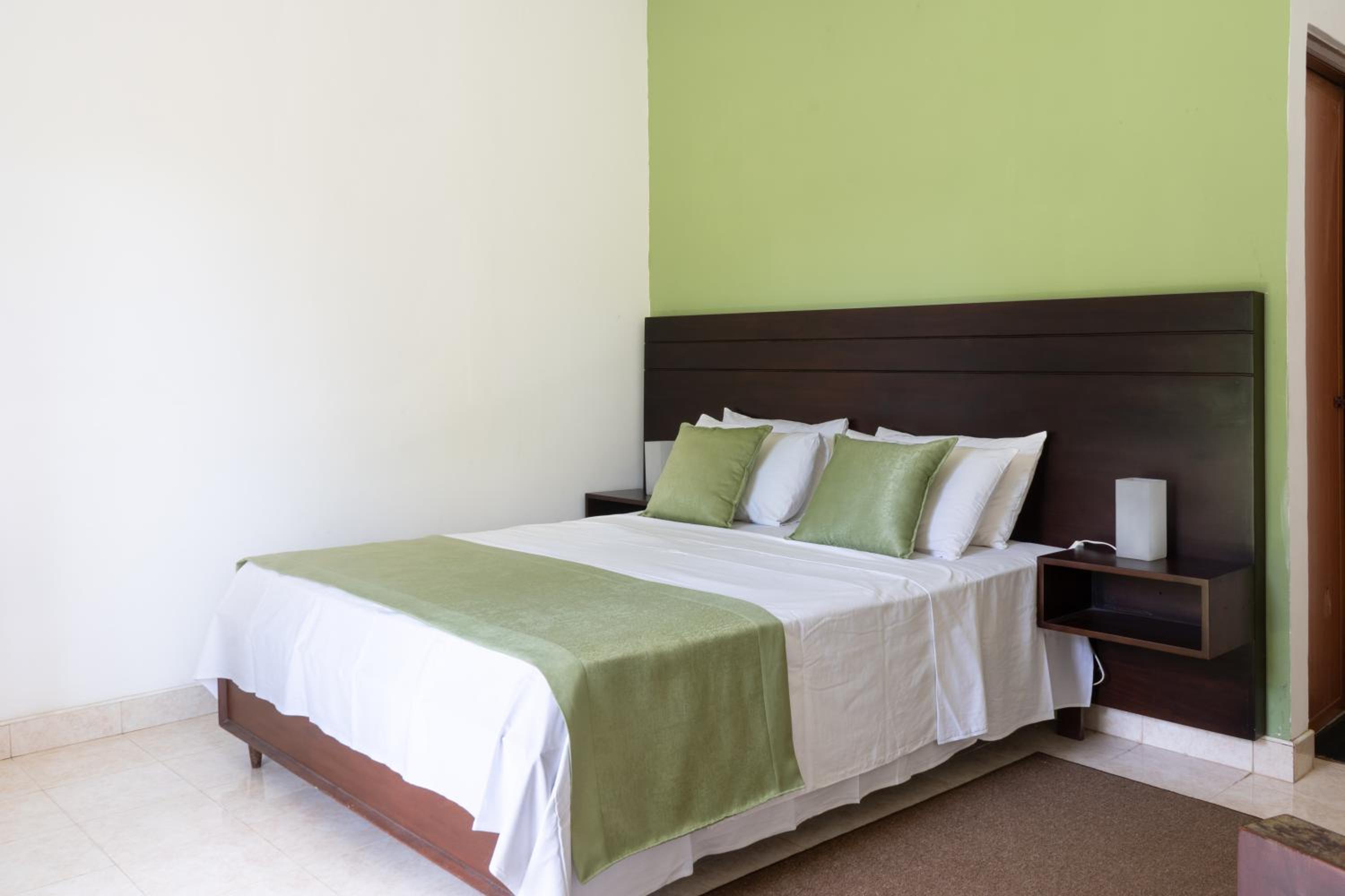 Double or Twin Room with Garden View photo 1