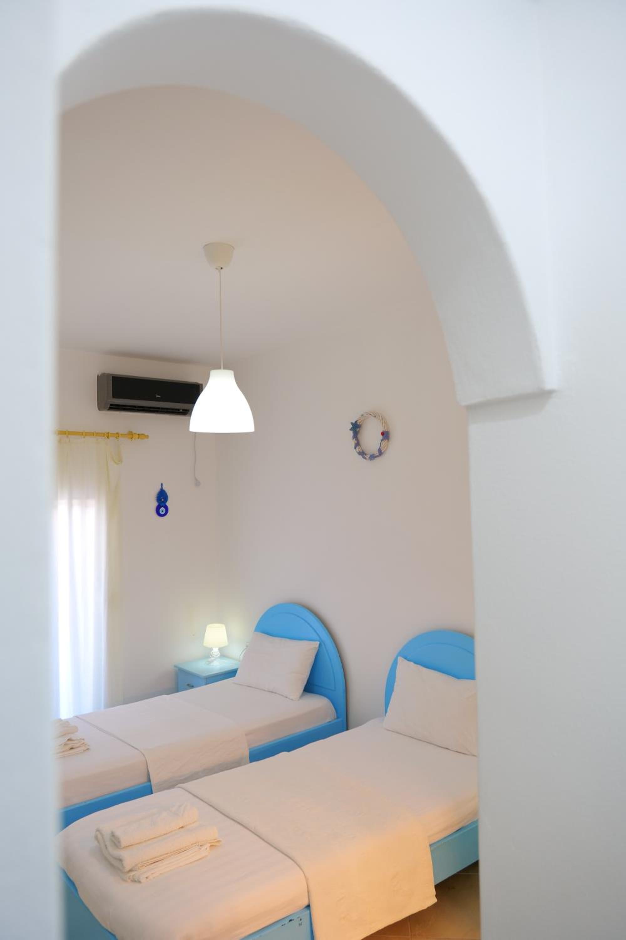 Standard Twin Room photo 1
