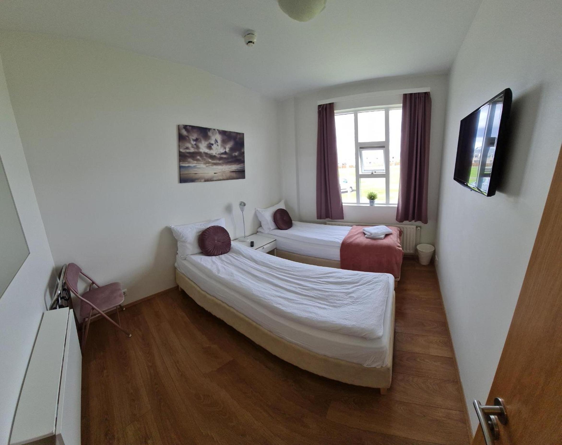 Economy Double Room with Shared Bathroom - Annex photo 3