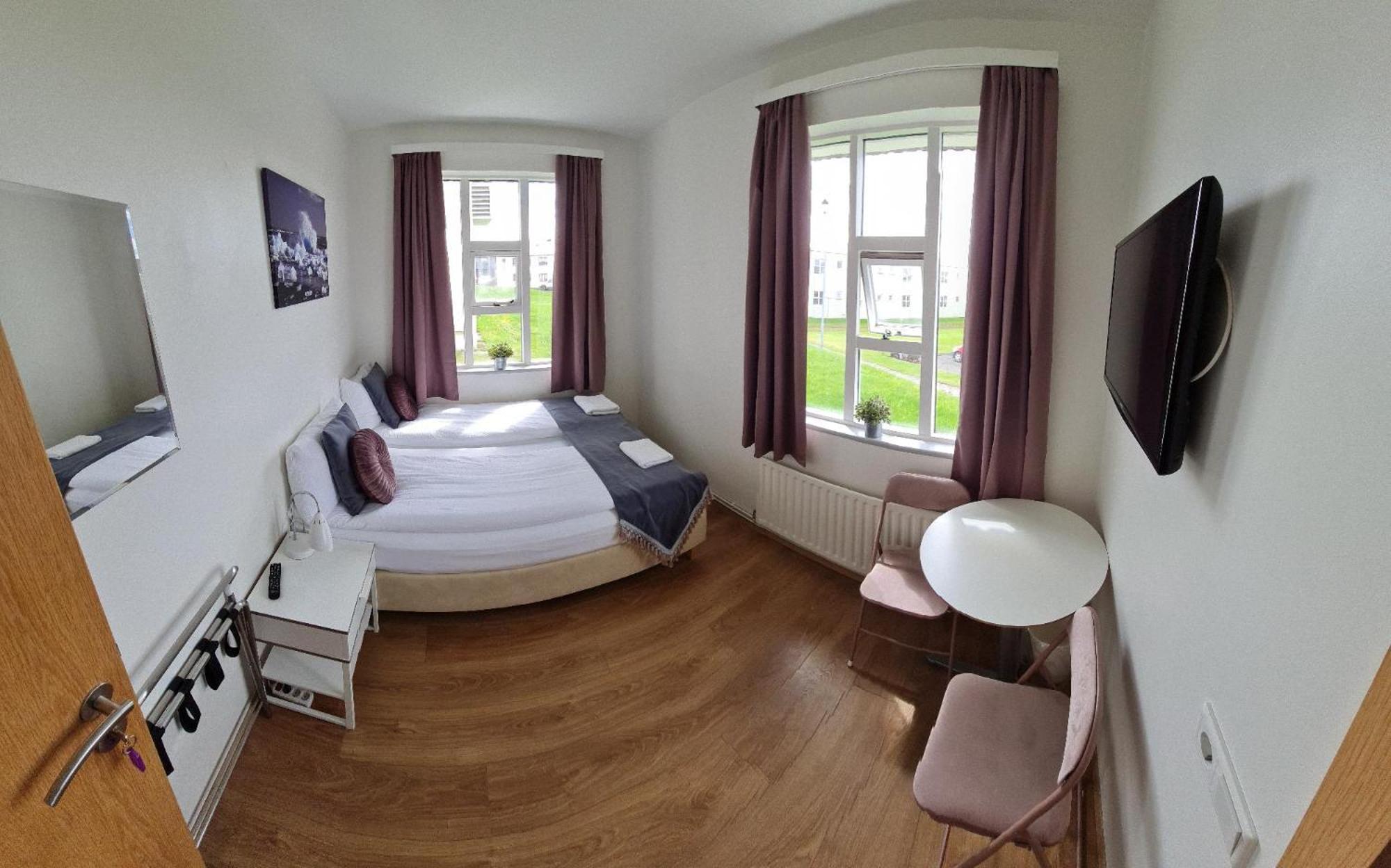 Economy Double Room with Shared Bathroom - Annex photo 1