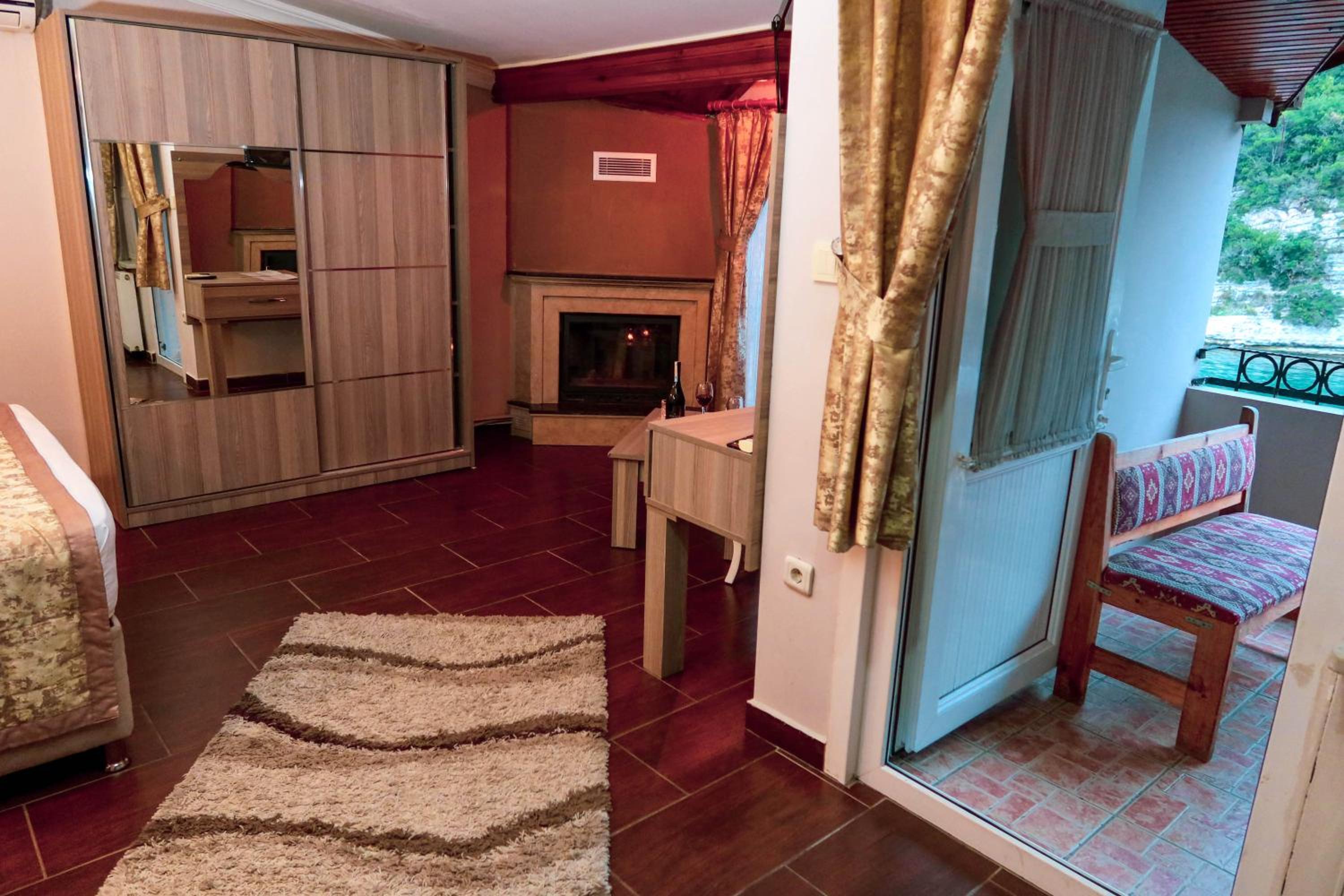 Deluxe Room photo 1