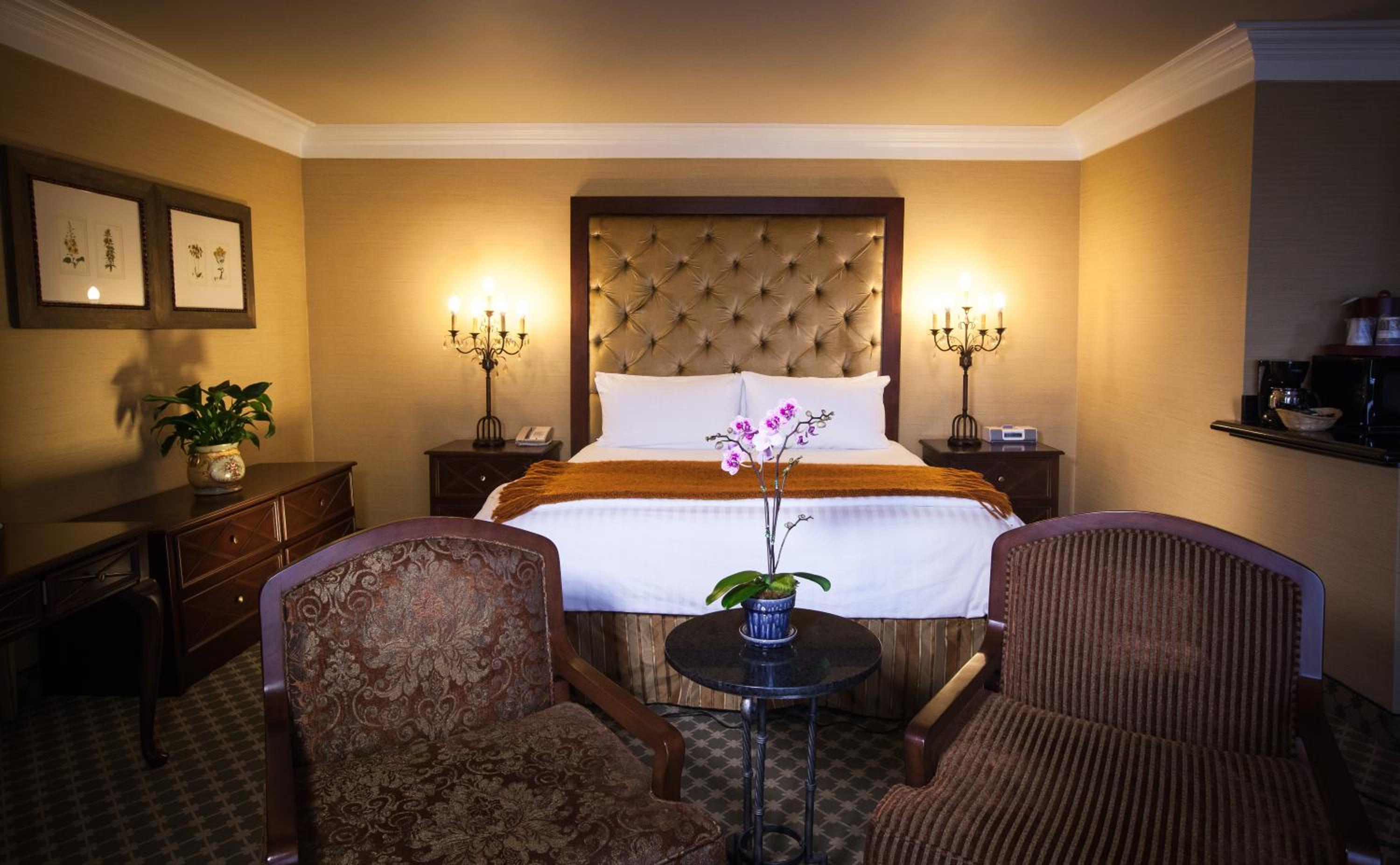 King Suite with City View and Balcony - Non-Smoking