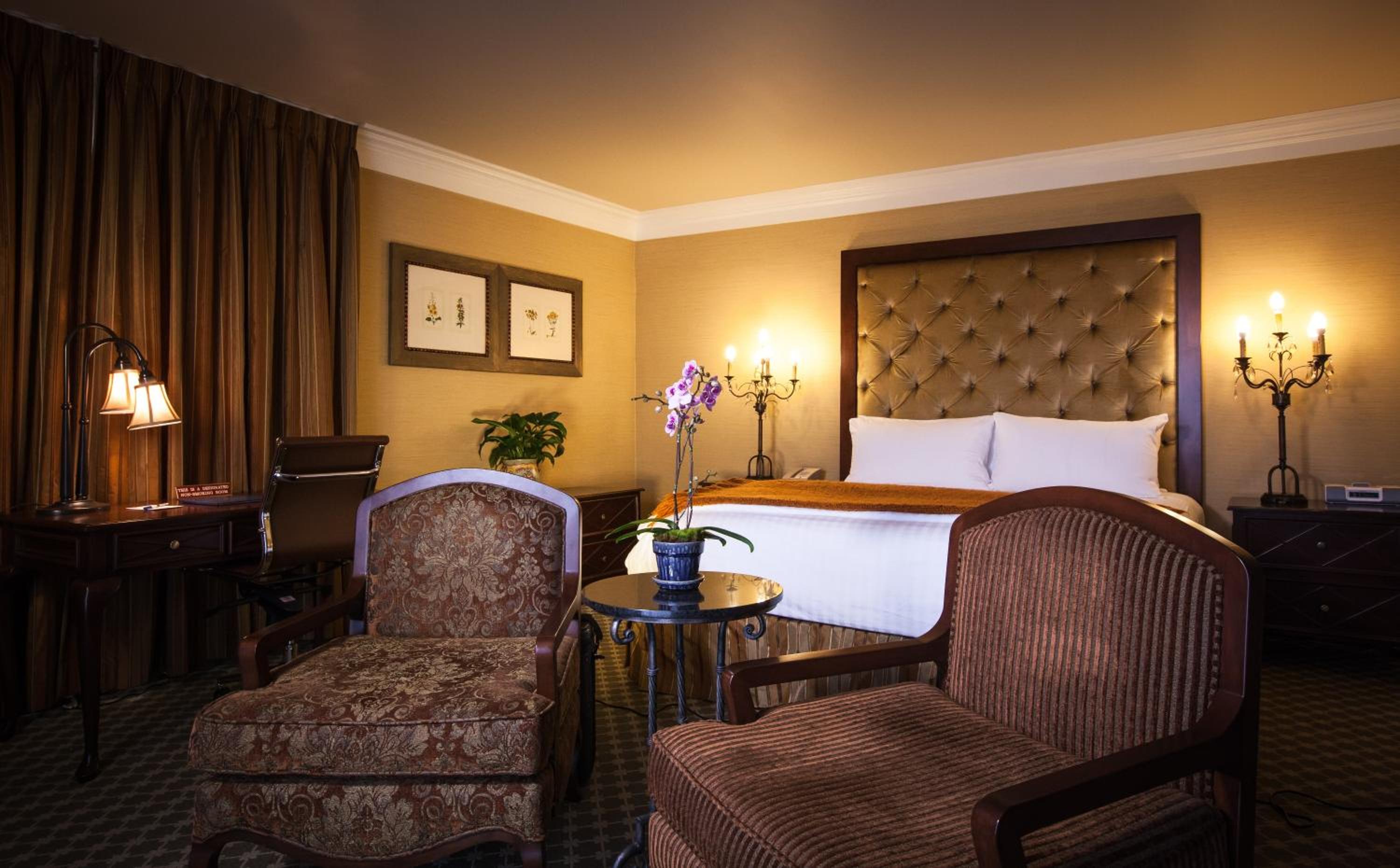 King Suite with City View and Balcony - Non-Smoking
