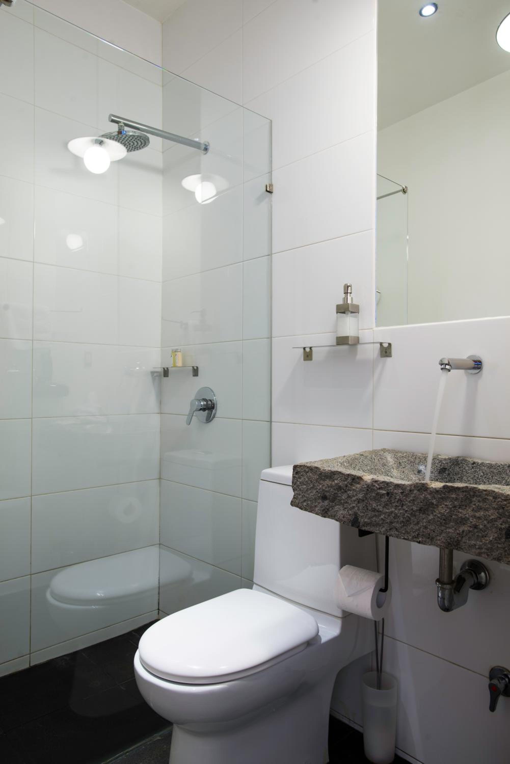 Standard Double or Twin Room - Photo 3