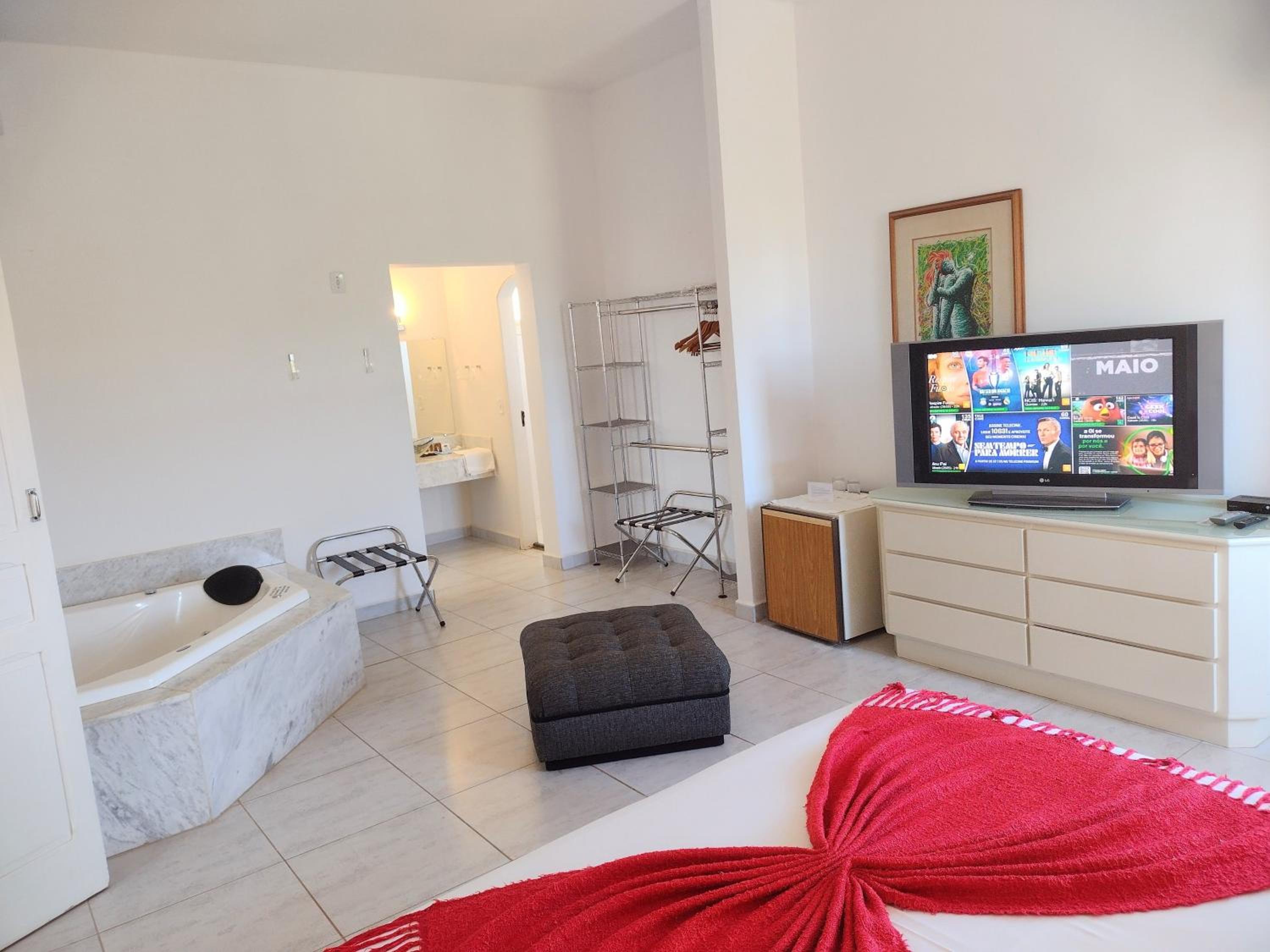 Comfort Double Room with Hot Tub  photo 3