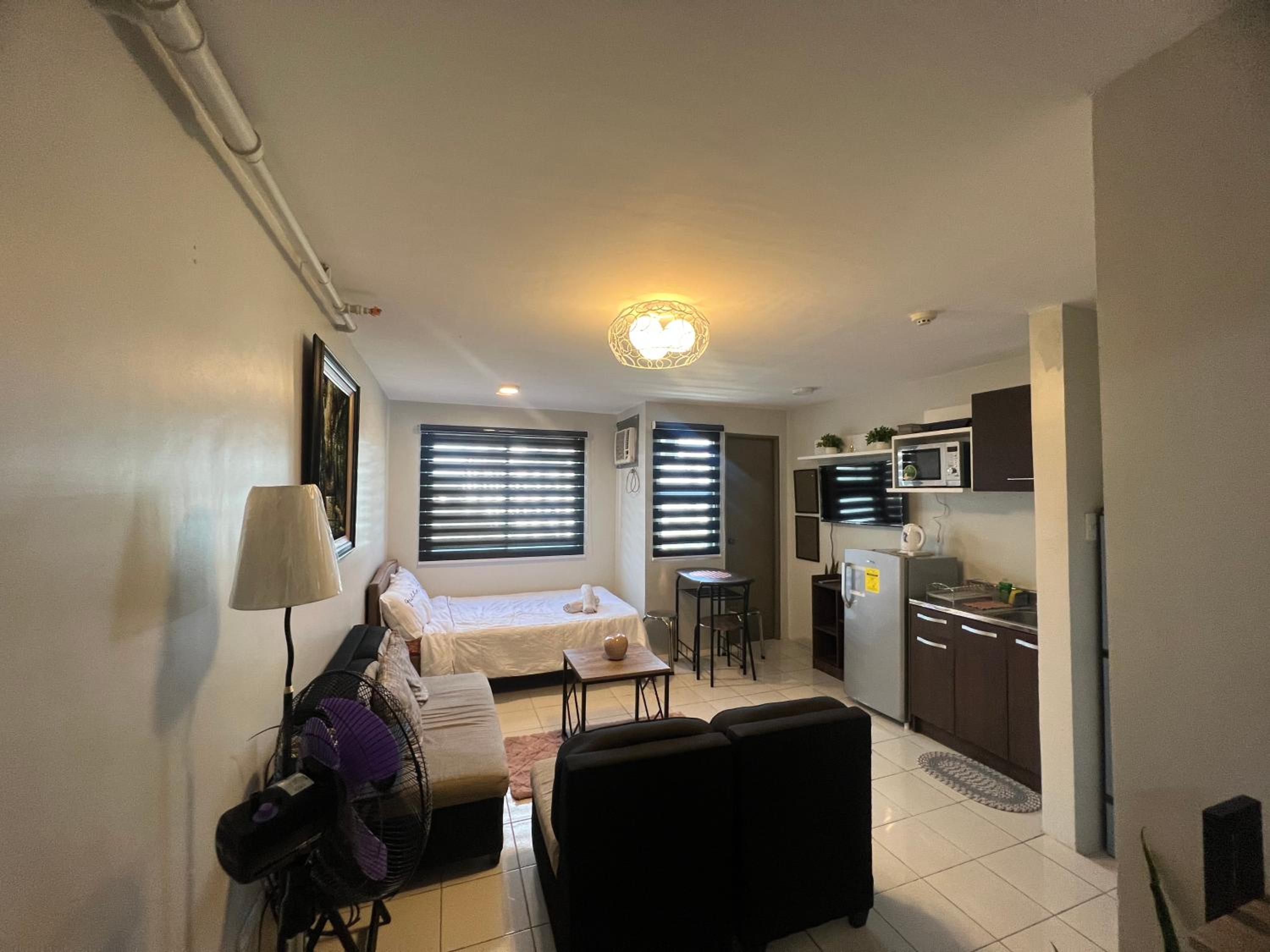 Suite with Balcony - Photo 5