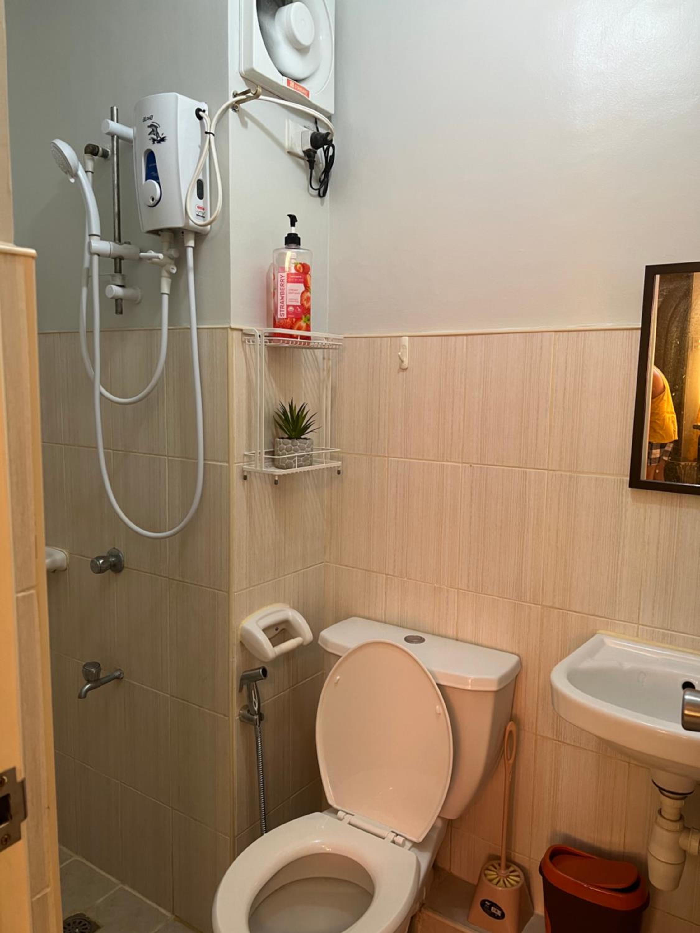 Suite with Balcony - Photo 2