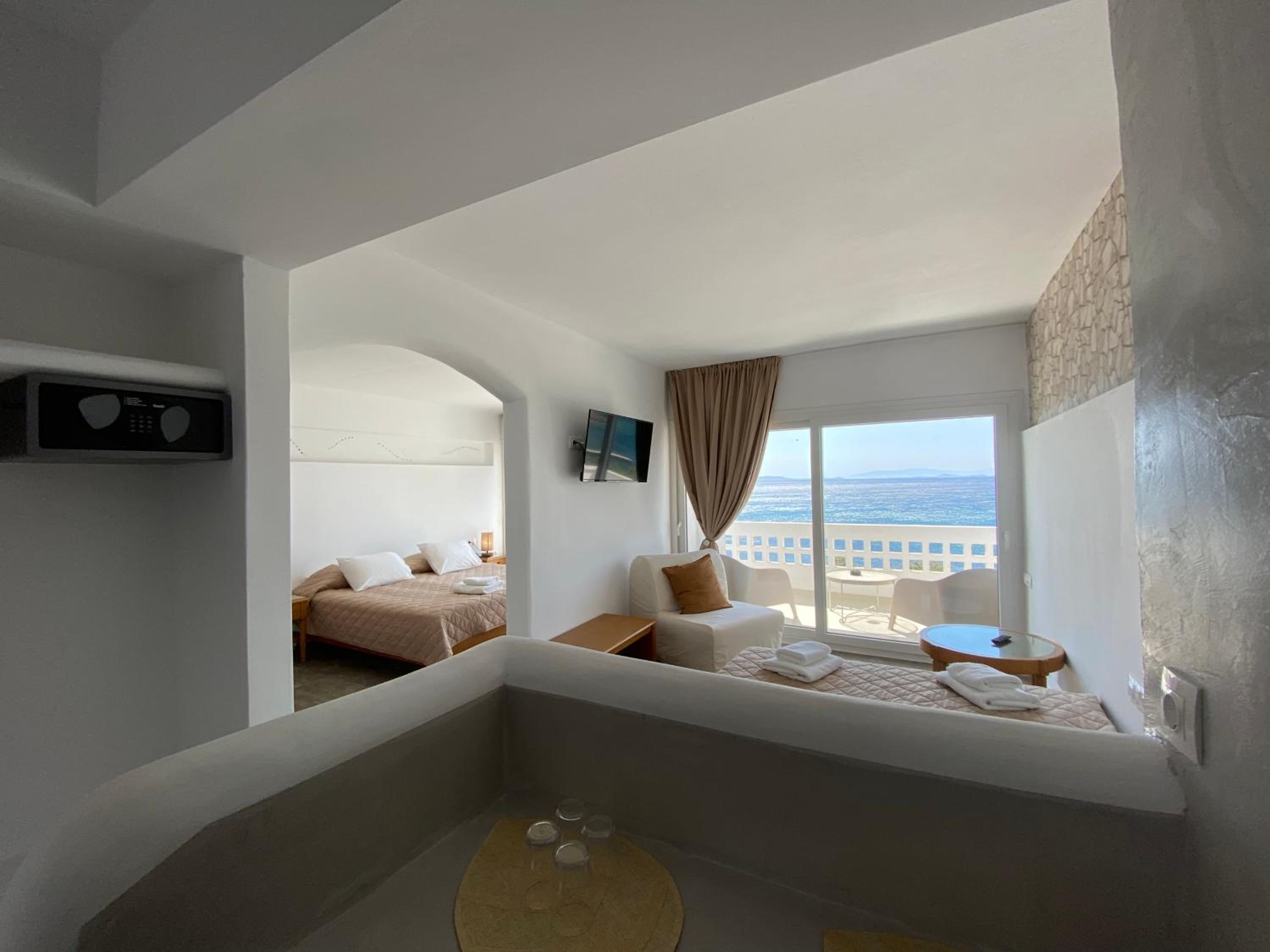 Family Suite - Photo 4
