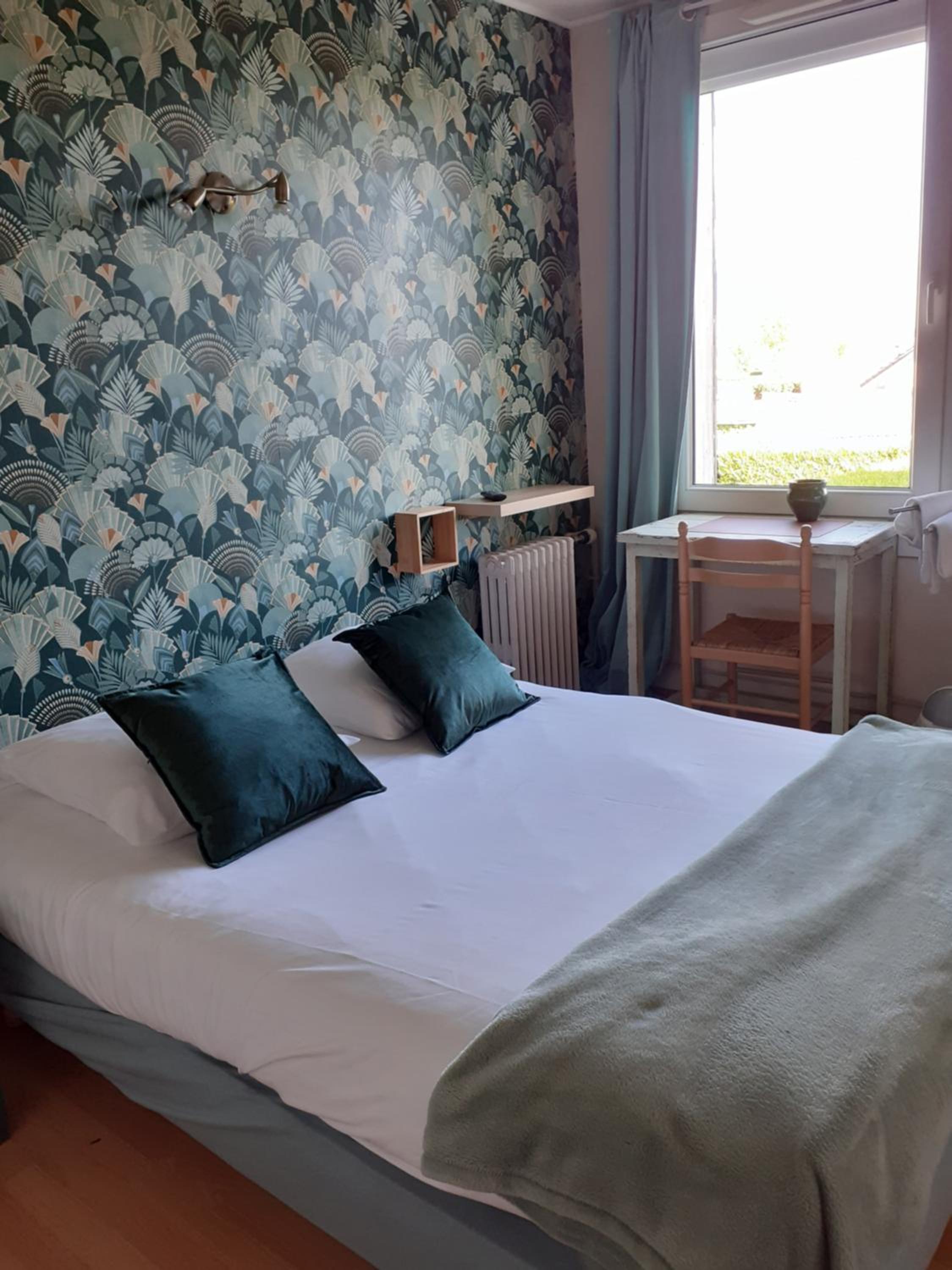 Double Room with Shared Bathroom photo 1