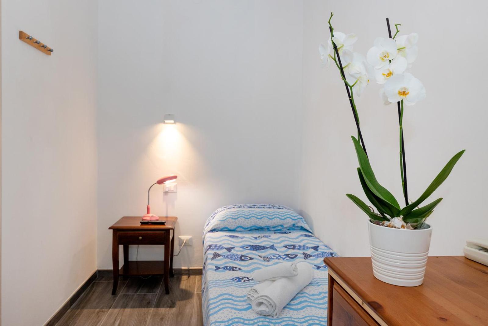 Economy Single Room