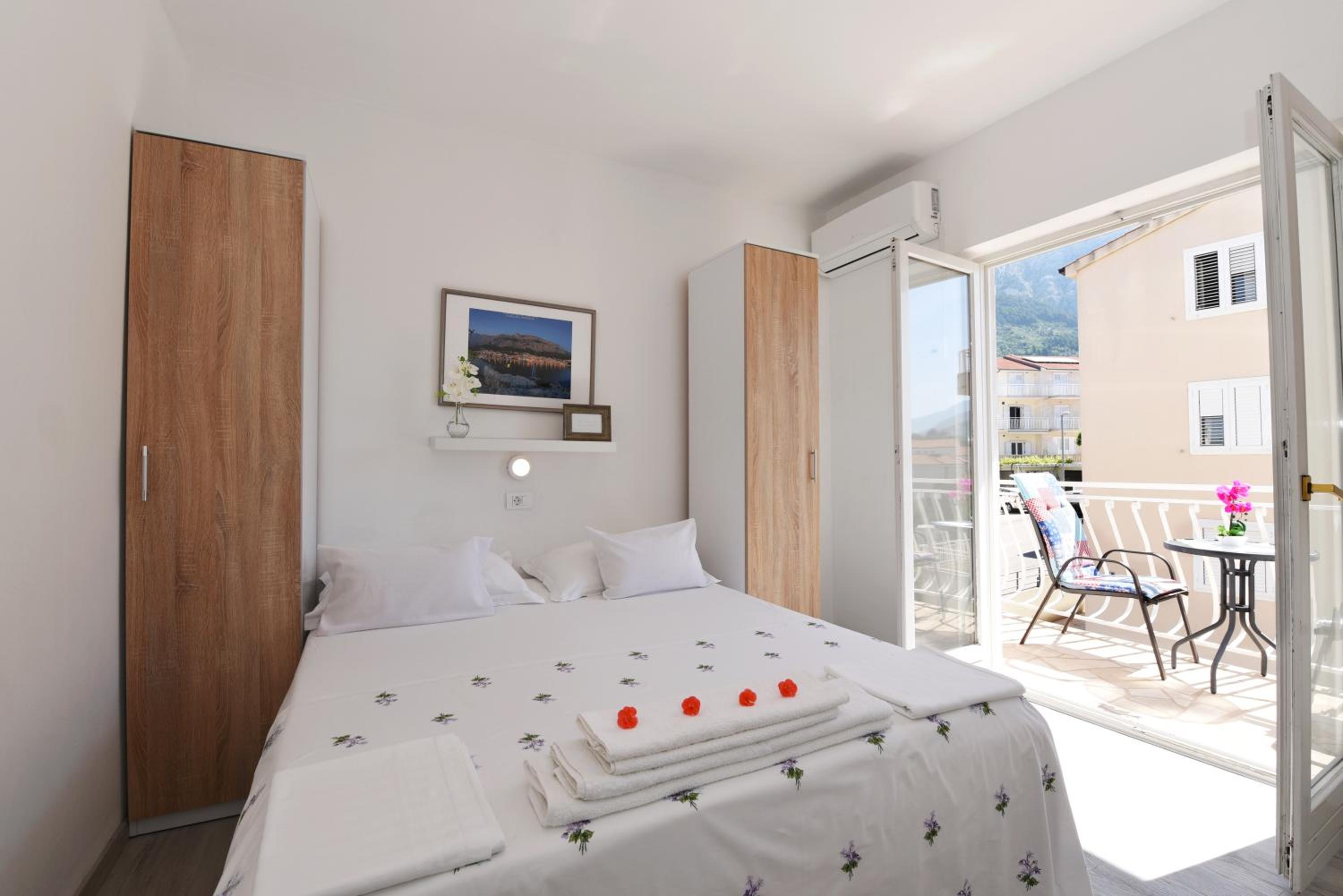 Double Room with Sea View photo 2