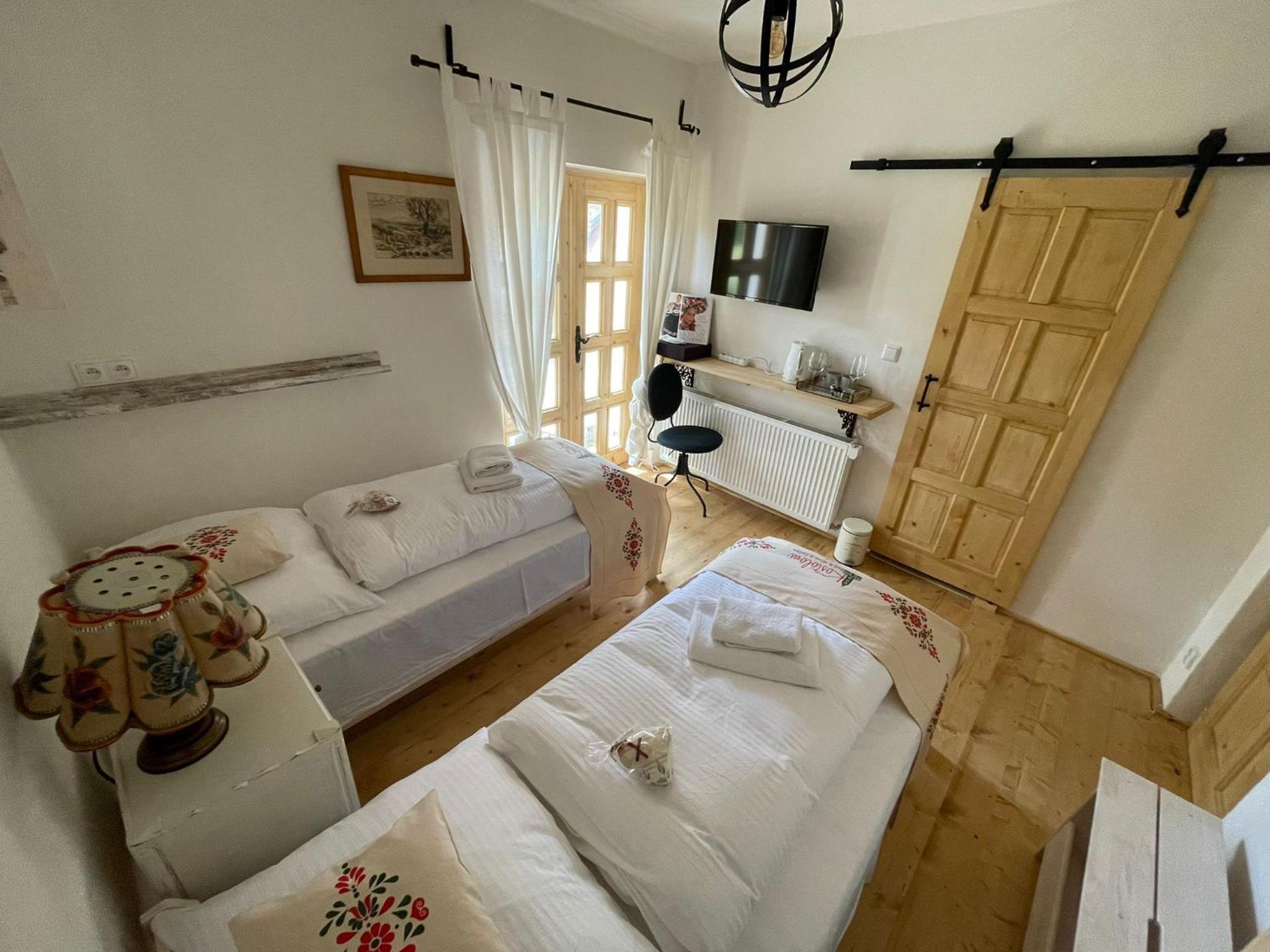 Economy Double Or Twin Room photo 1