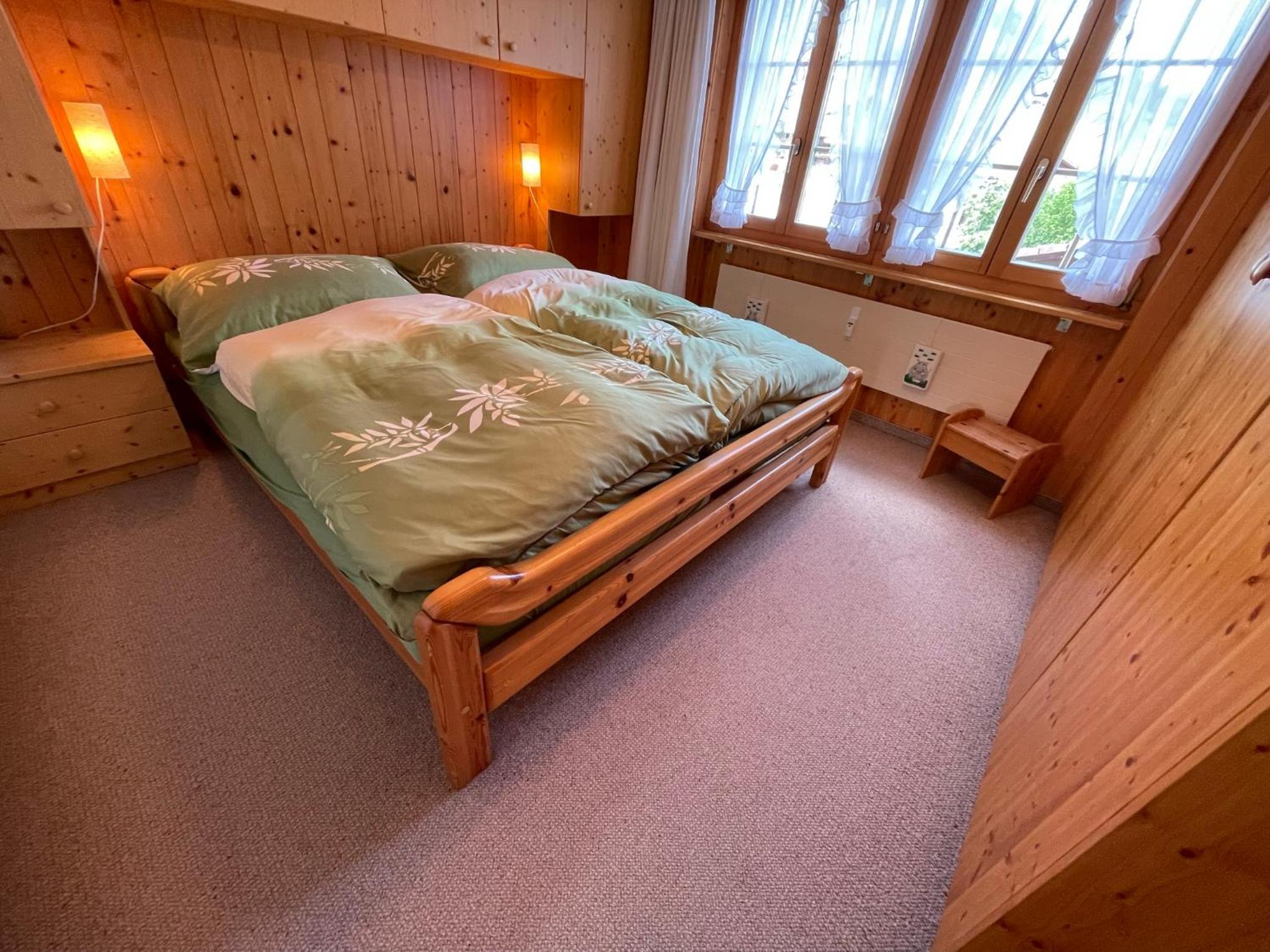 One-Bedroom Apartment - Photo 12