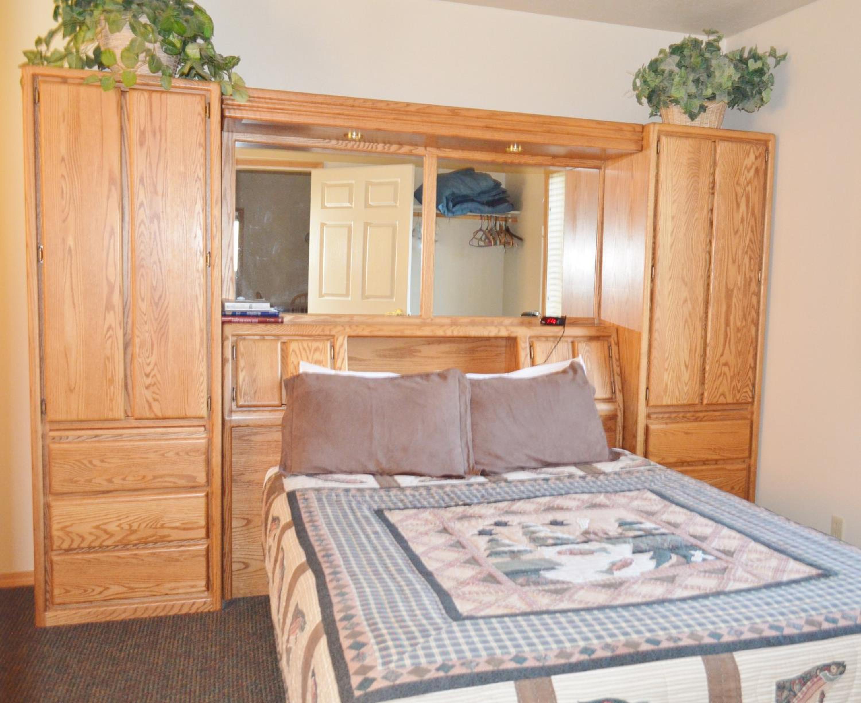 One-Bedroom Cottage - Disability Access photo 1