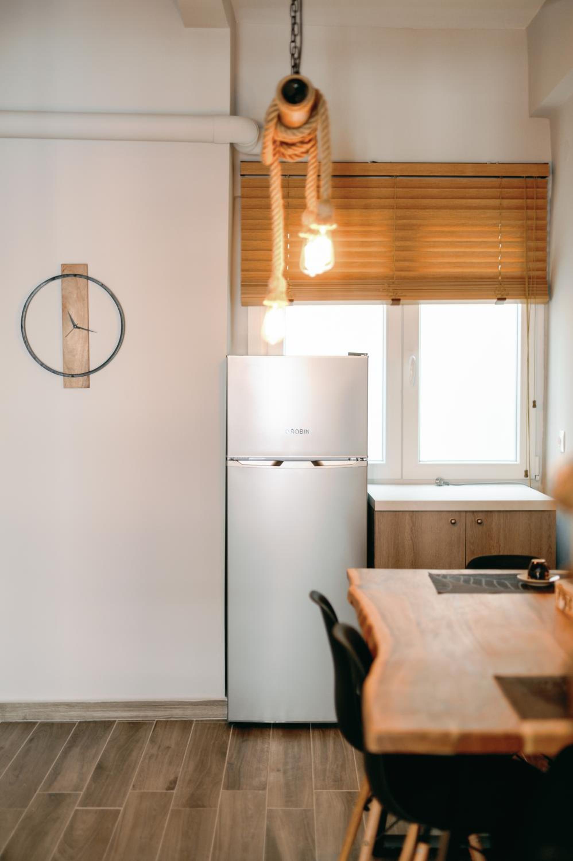 One-Bedroom Apartment - Photo 14