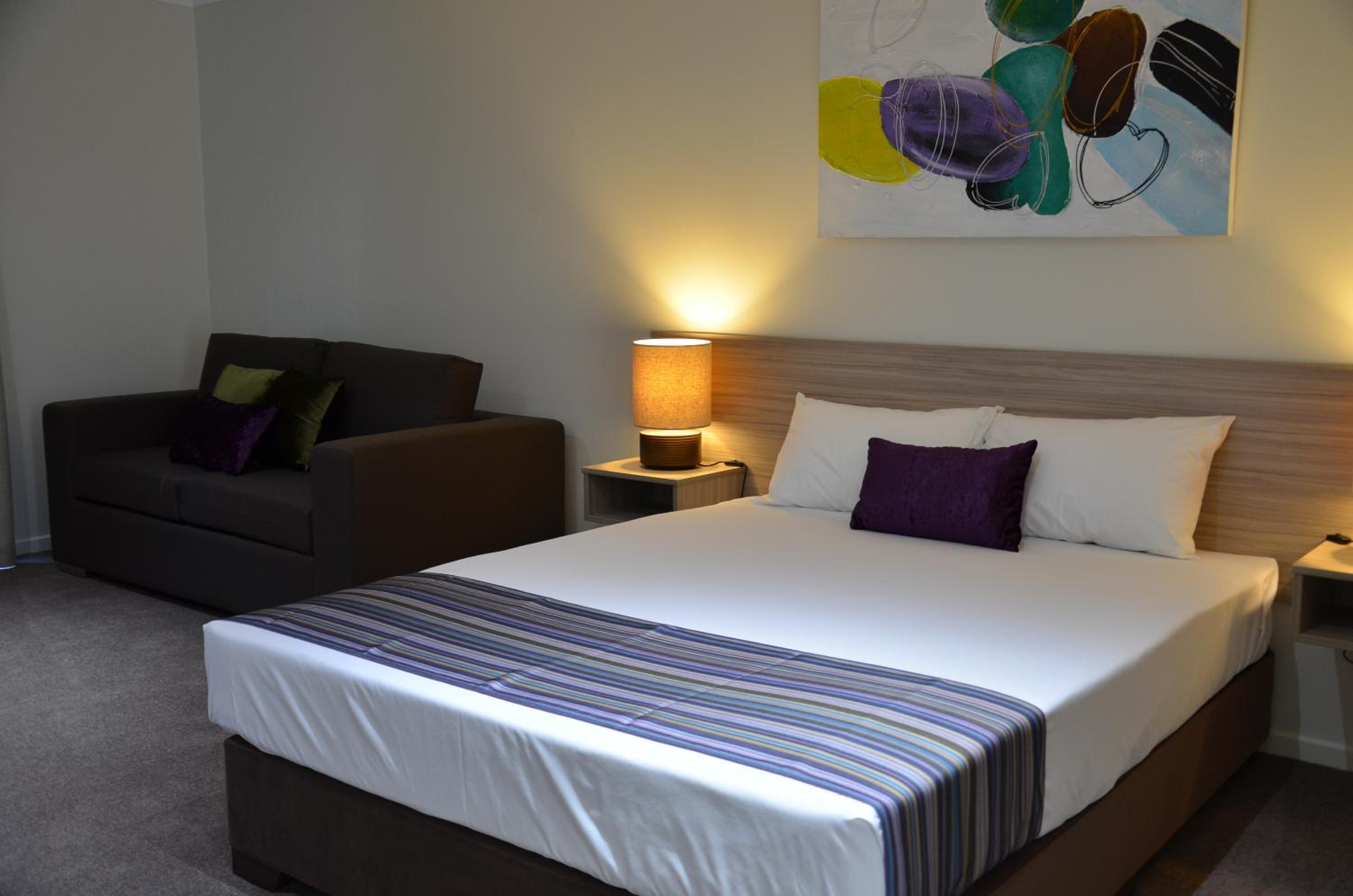 Standard Queen Room photo 3