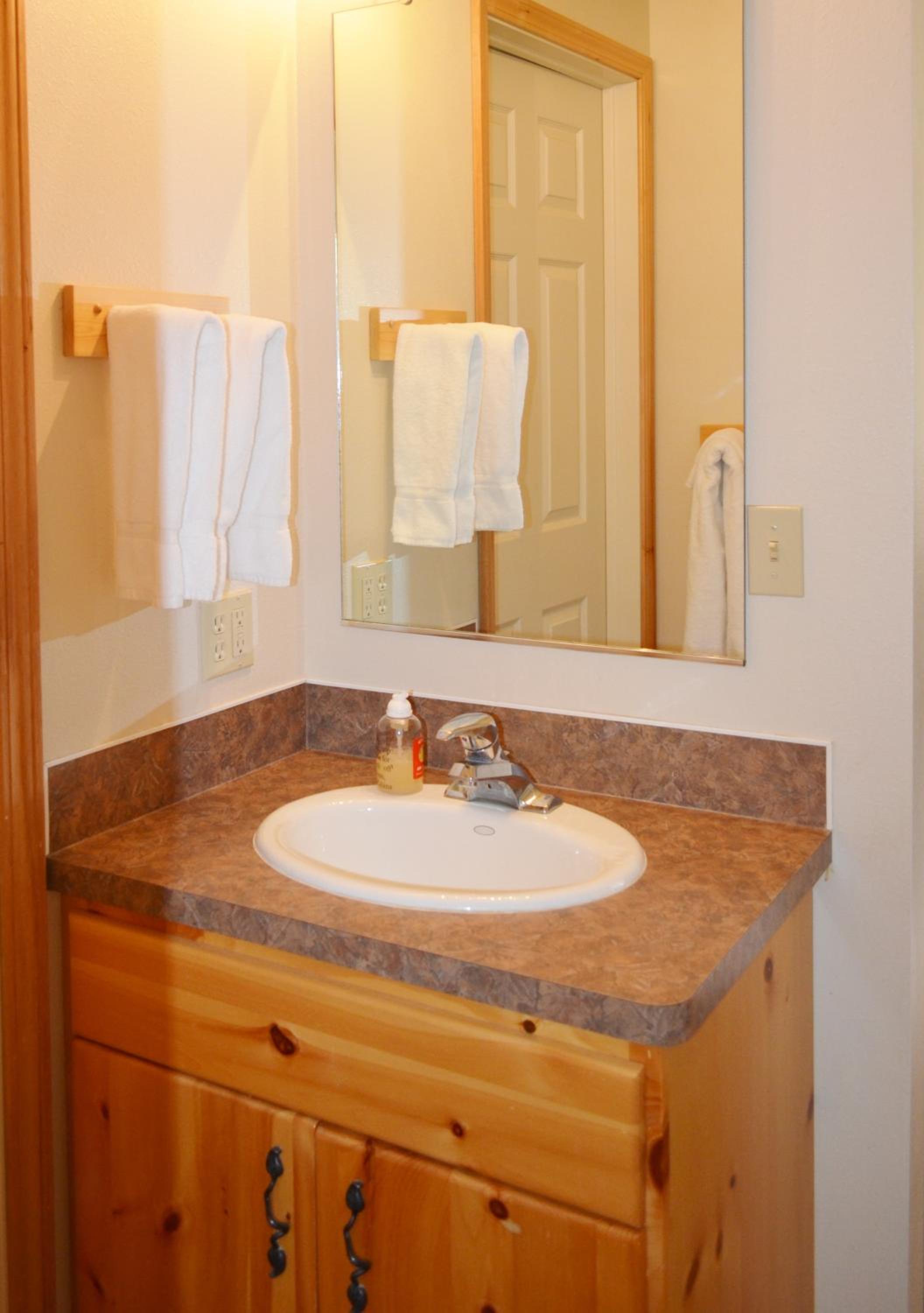 Two-Bedroom Cottage - #4 photo 2