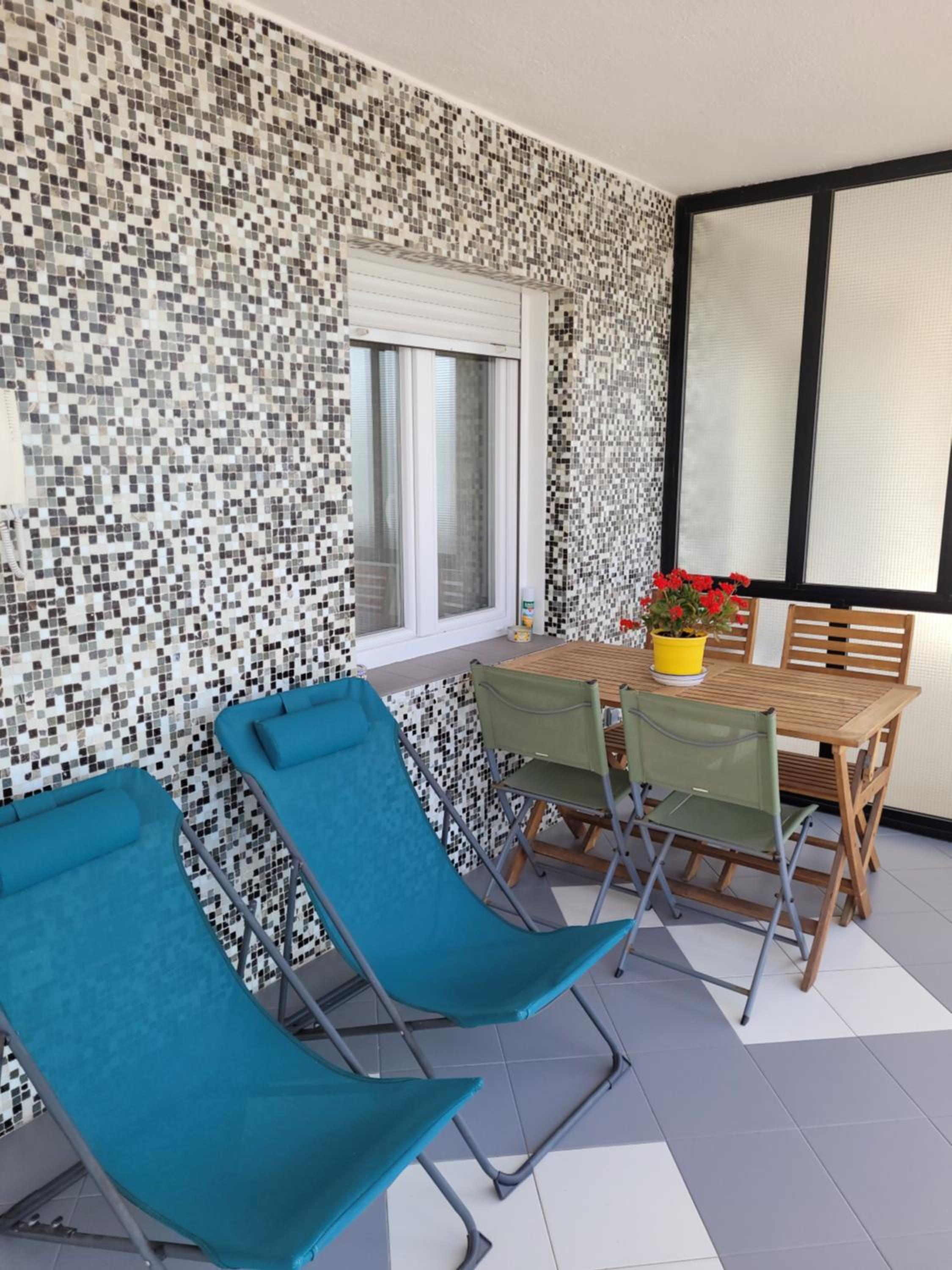 Apartment with Sea View photo 2
