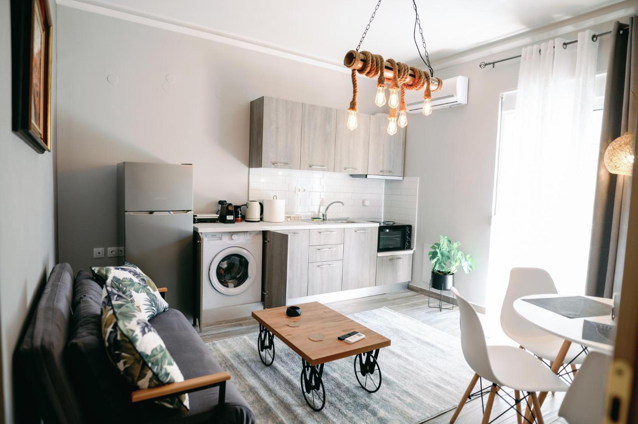One-Bedroom Apartment - Photo 19