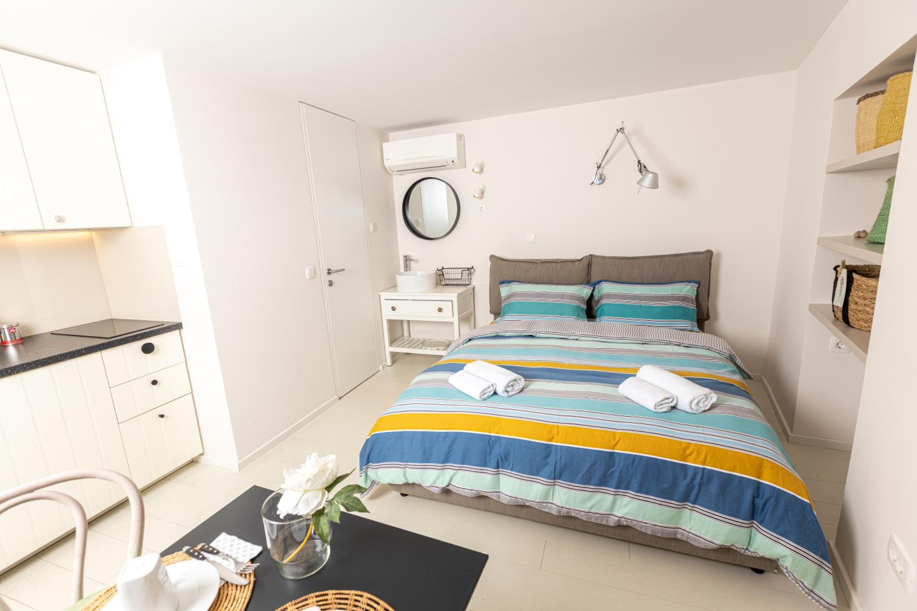 Studio Apartment - Ground Floor photo 1