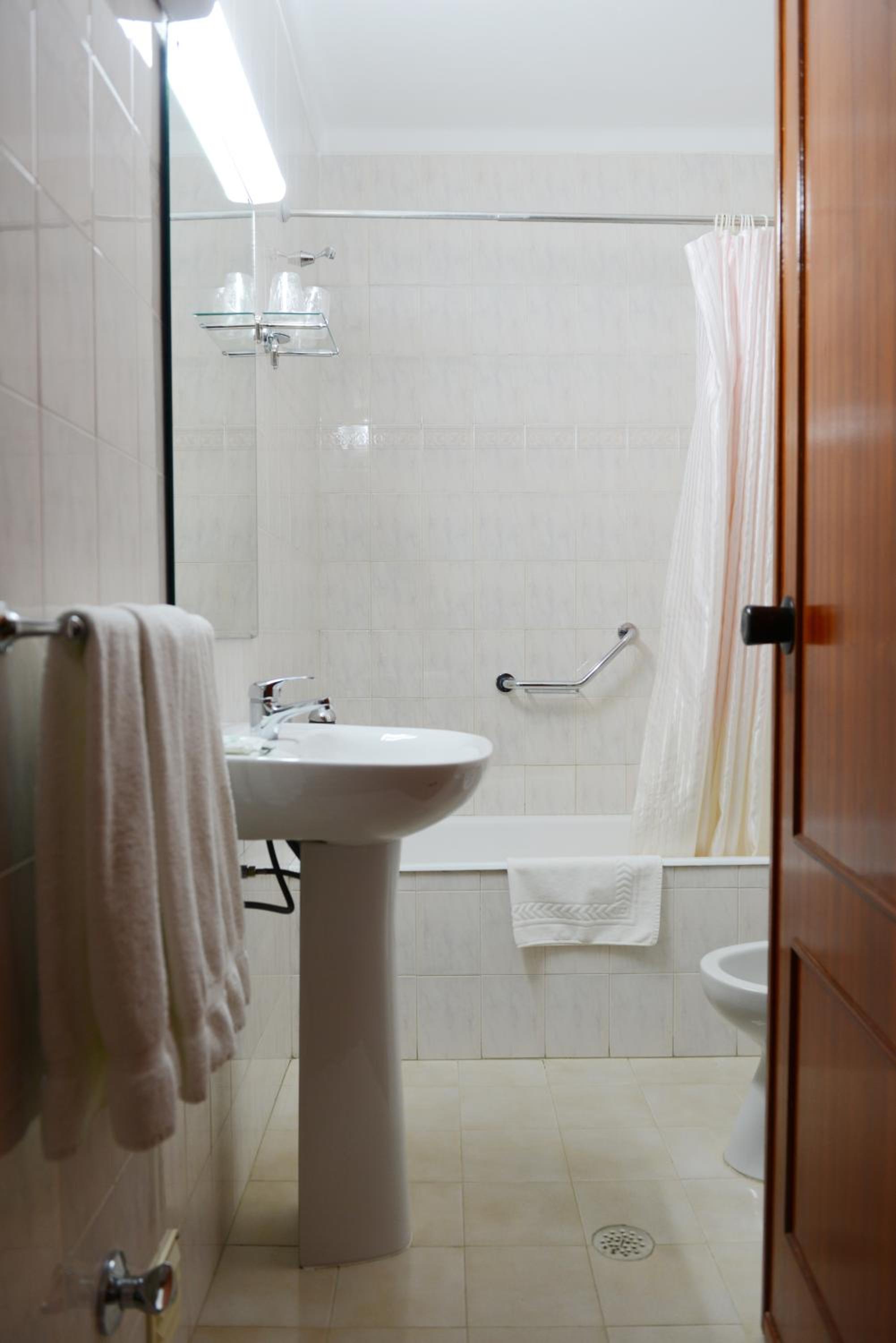 Triple Room - Photo 3