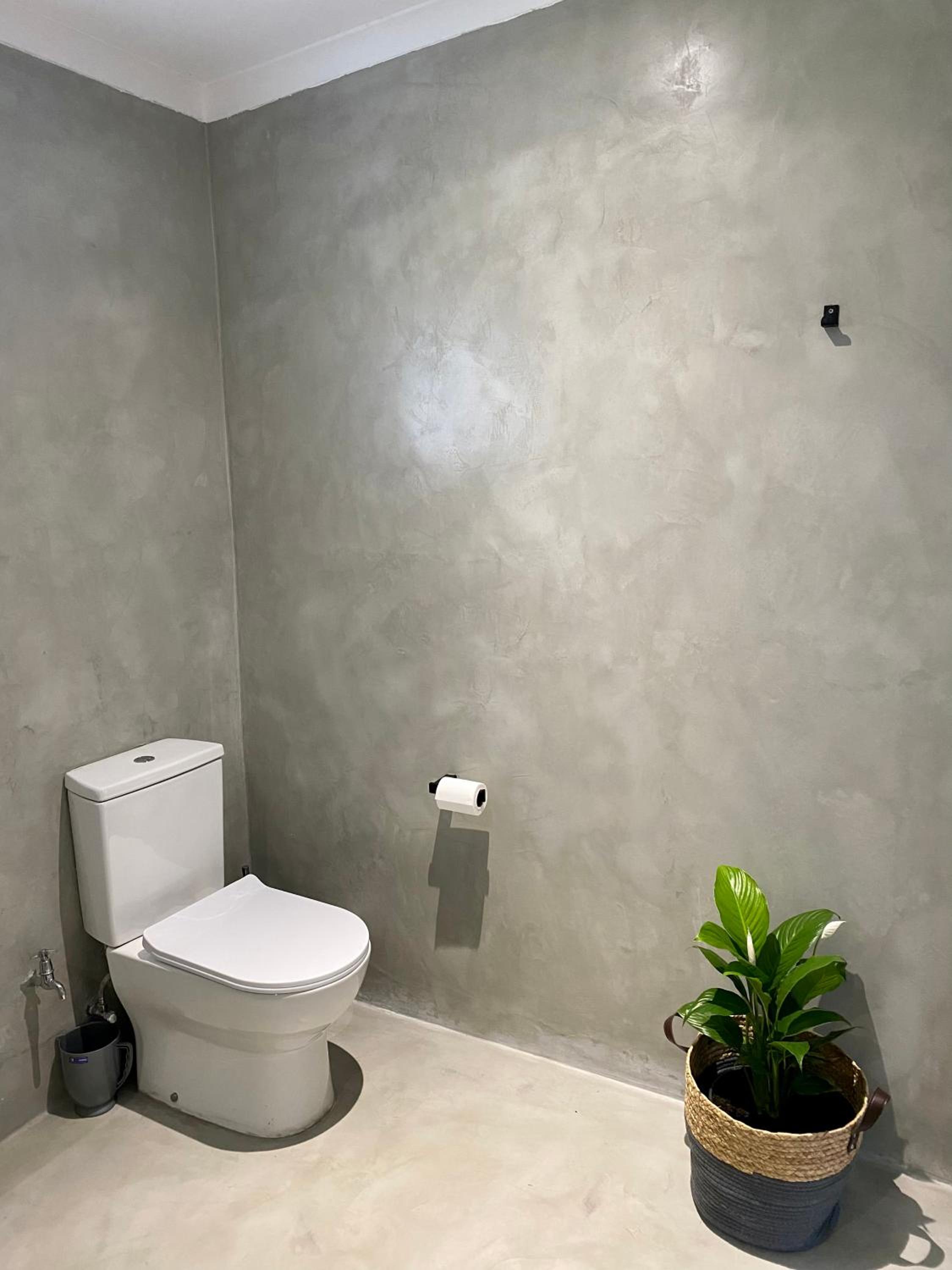 Four-Bedroom House - Photo 10