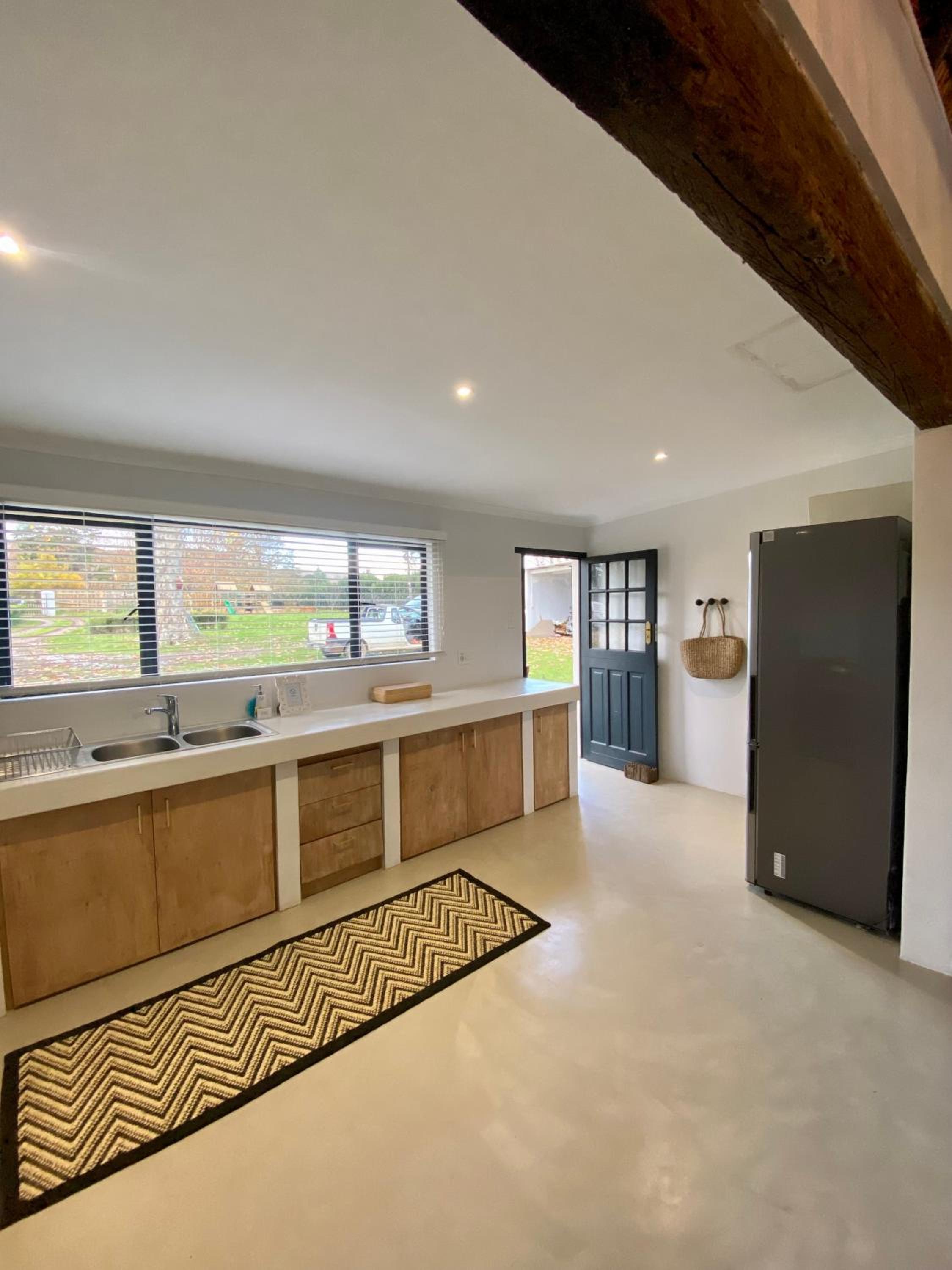 Four-Bedroom House - Photo 29