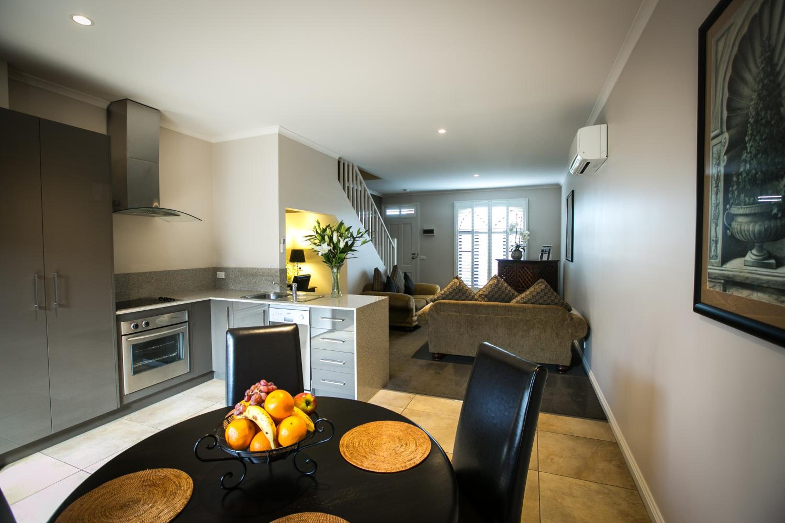 Two-Bedroom Apartment - Photo 7
