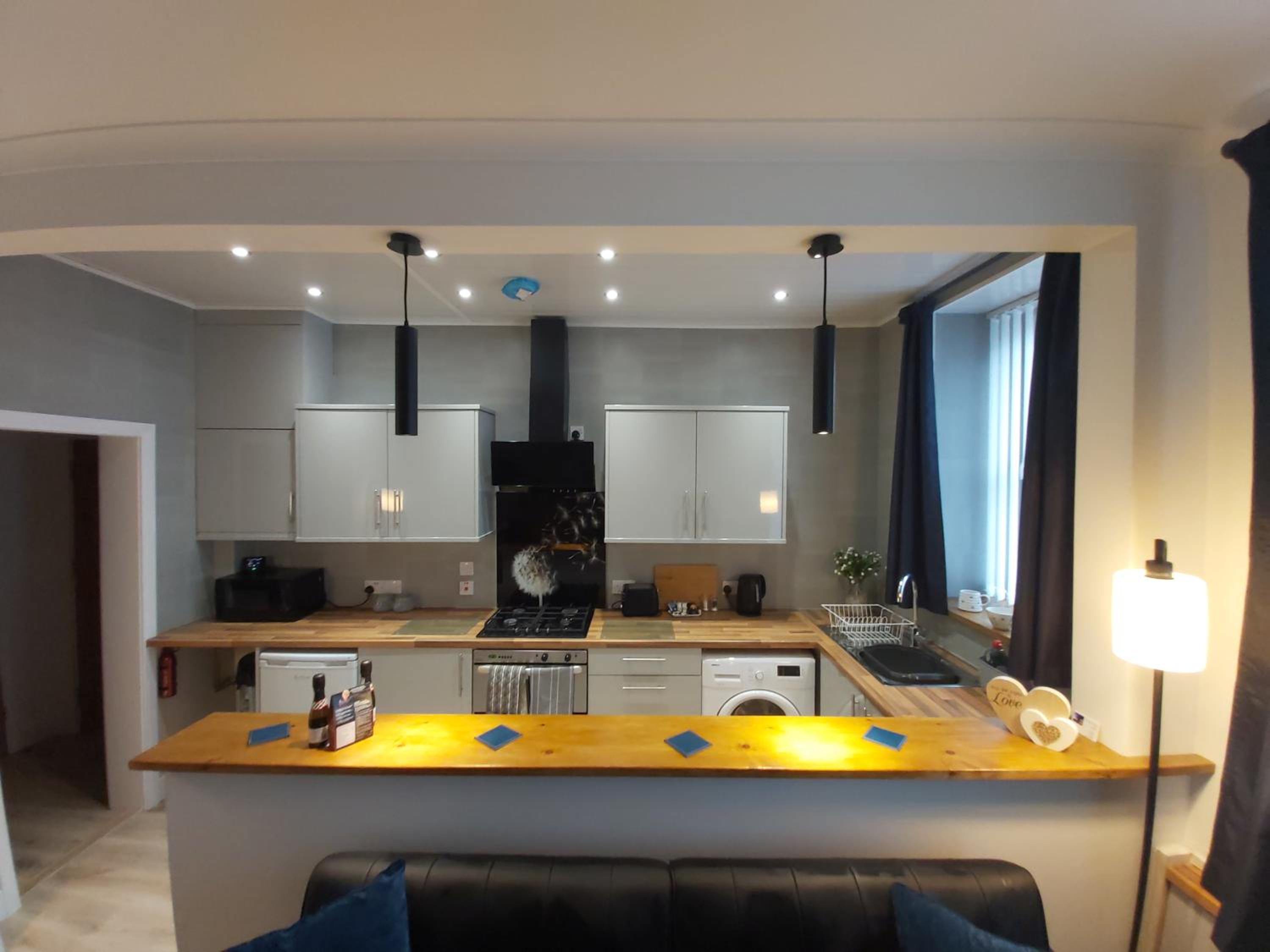 One-Bedroom Apartment - Photo 6