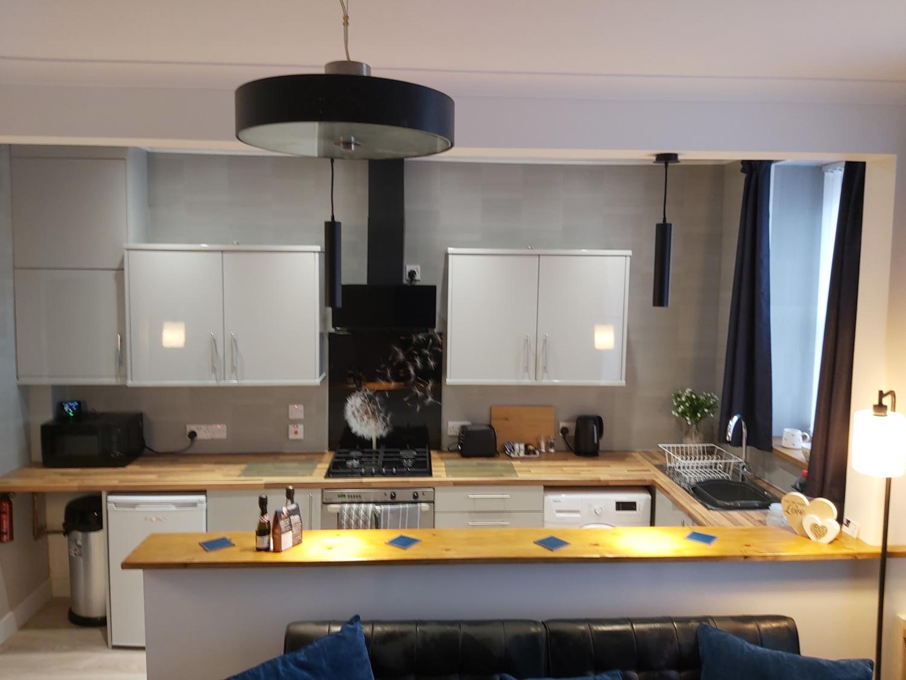 One-Bedroom Apartment - Photo 18