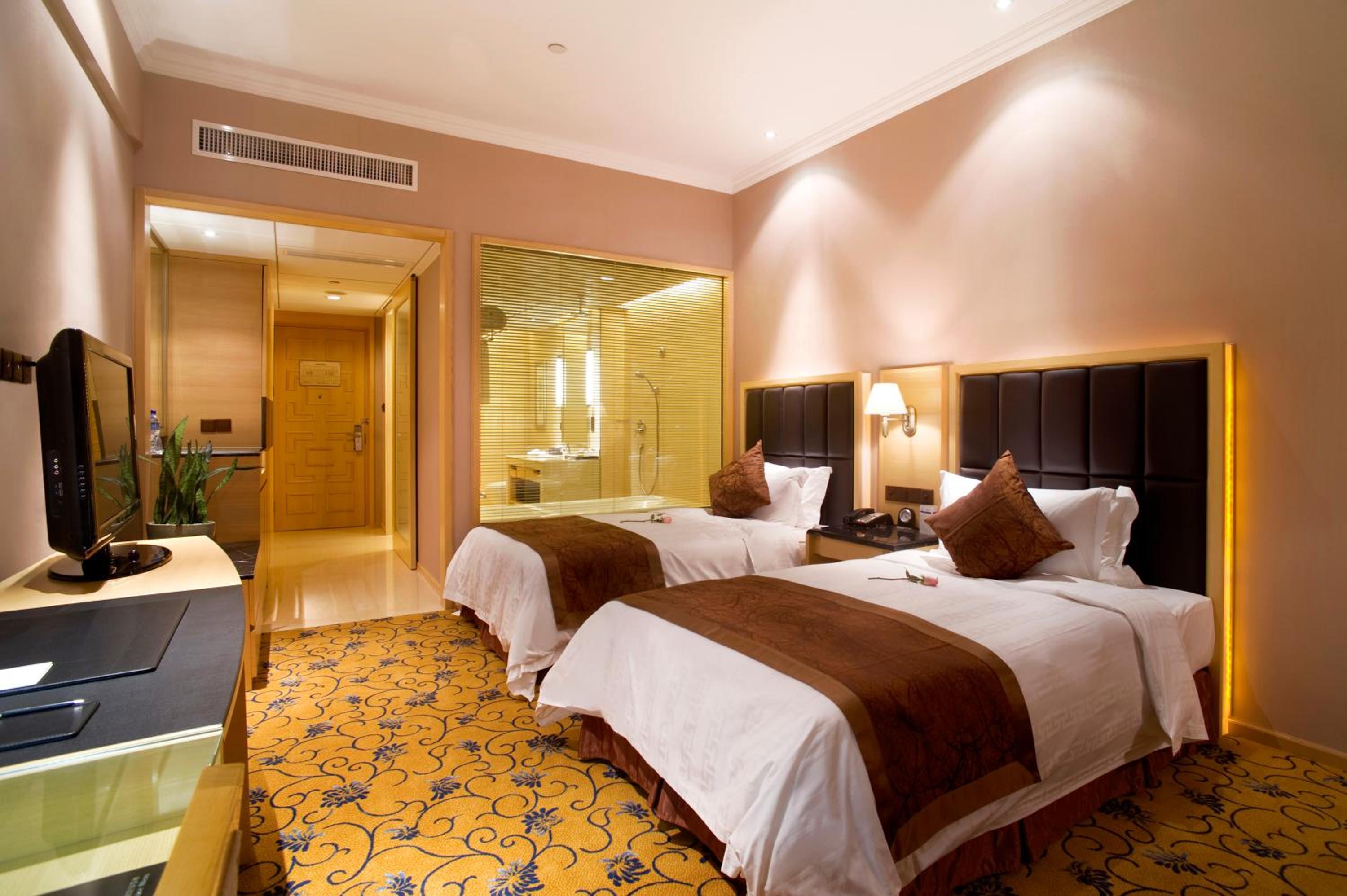 Superior Double or Twin Room photo 3